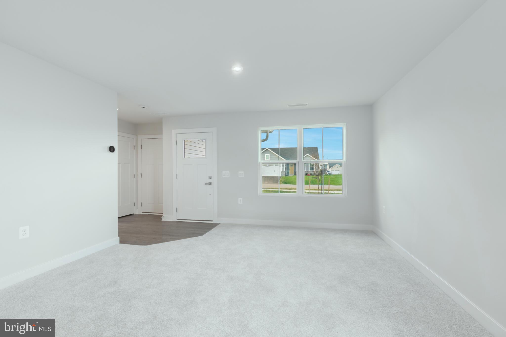 CARDINAL POINTE - Residential