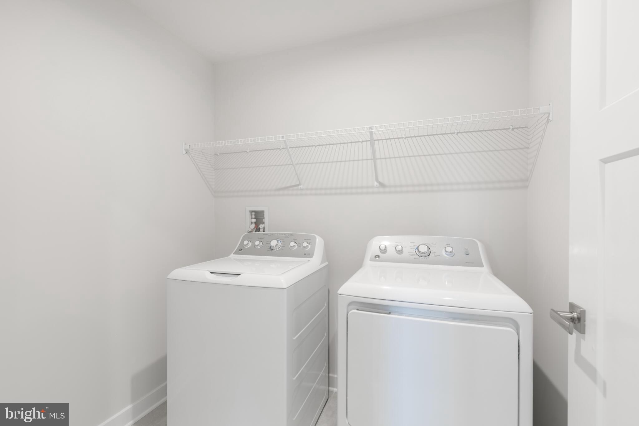 CARDINAL POINTE - Residential