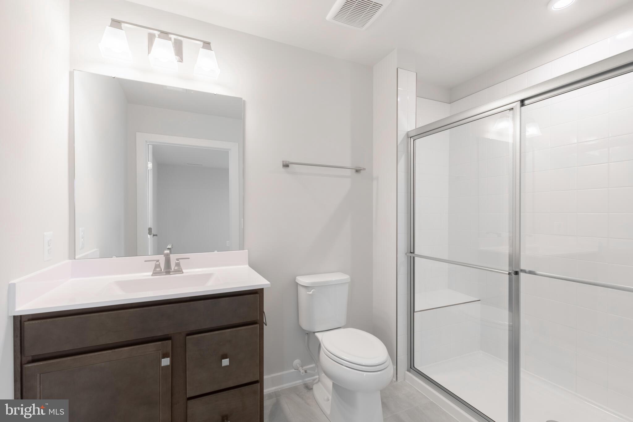 CARDINAL POINTE - Residential