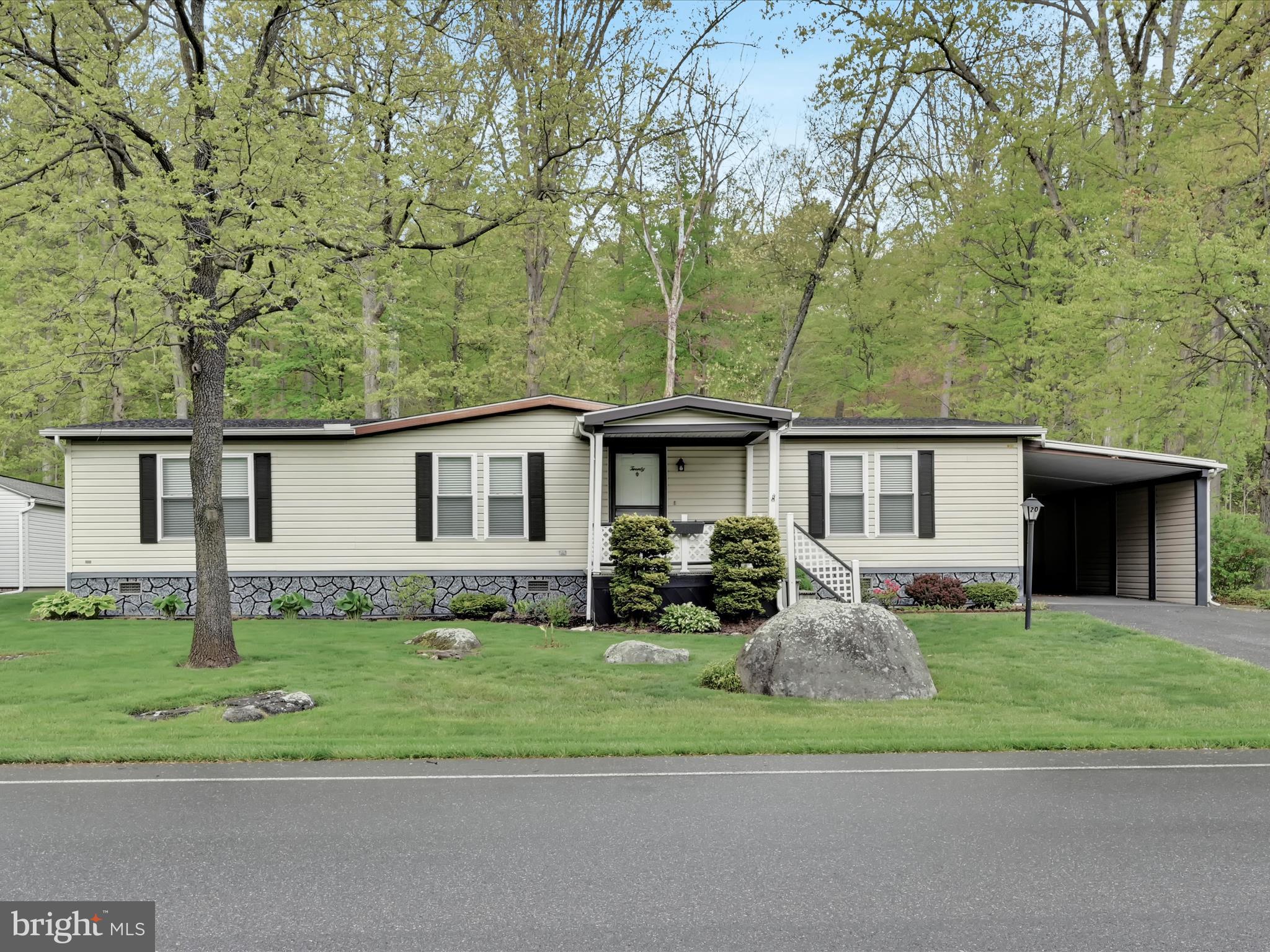 GRETNA SPRINGS - Residential