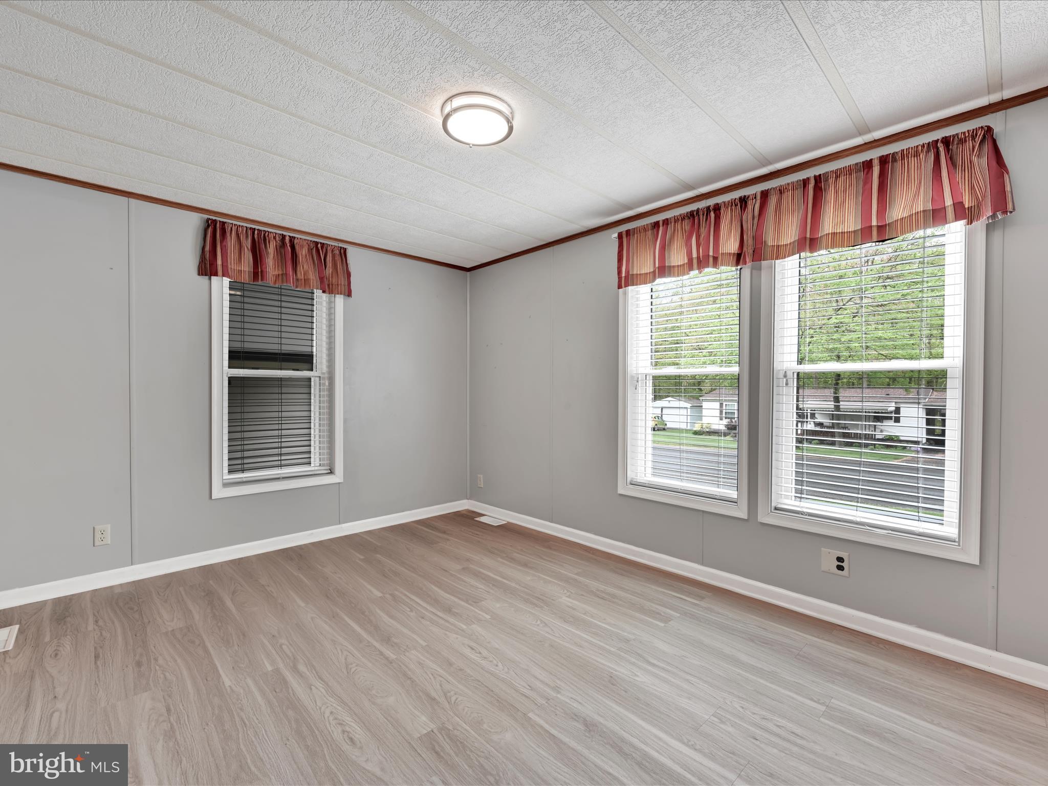 GRETNA SPRINGS - Residential