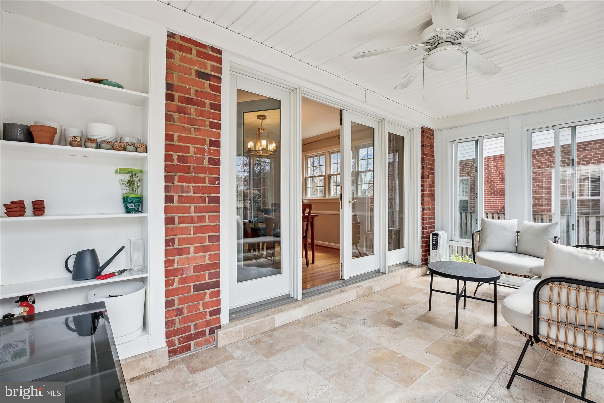 GLENBROOK KNOLLS - Residential Lease