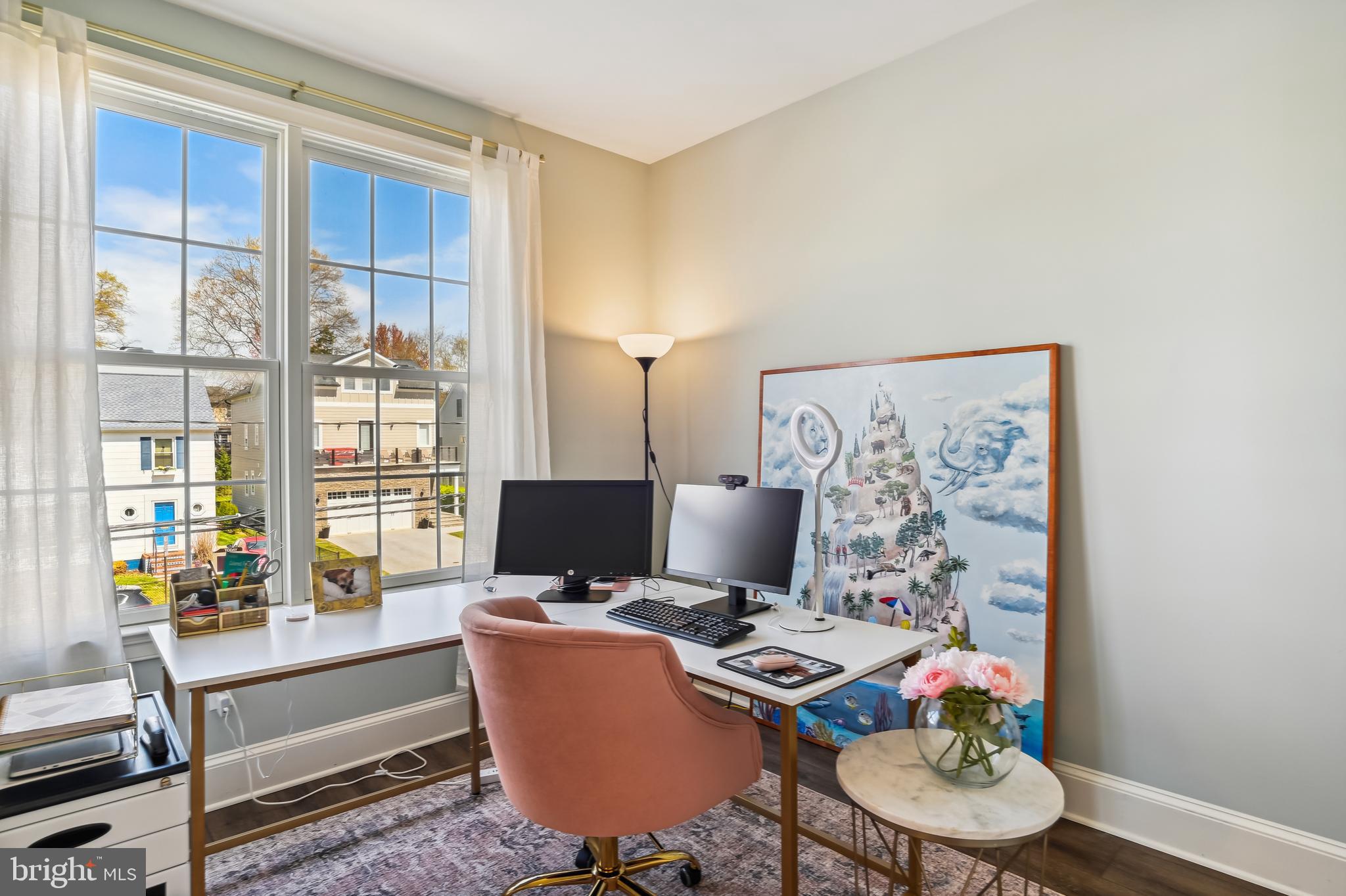 MURRAY HILL - Residential