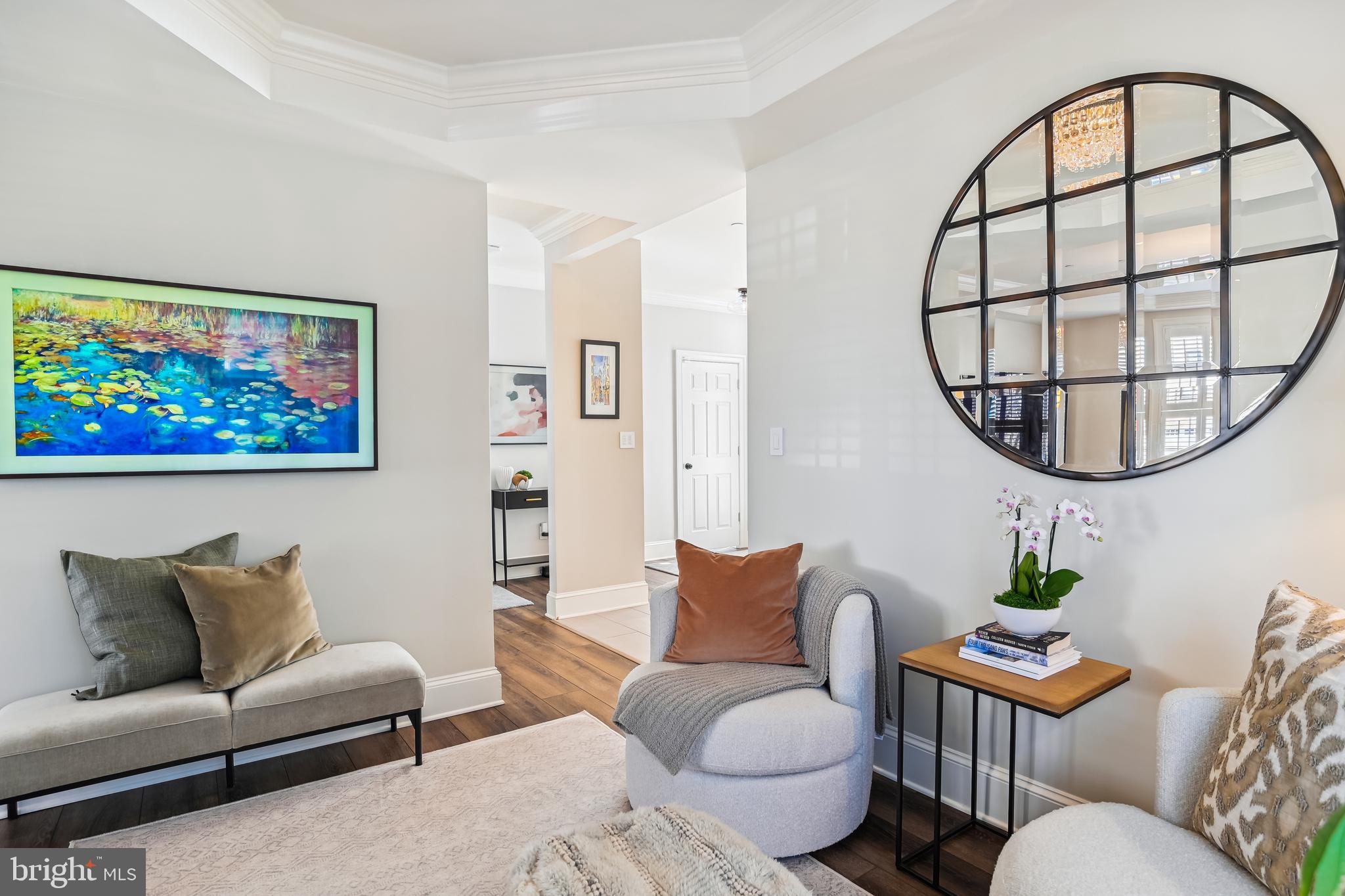 MURRAY HILL - Residential