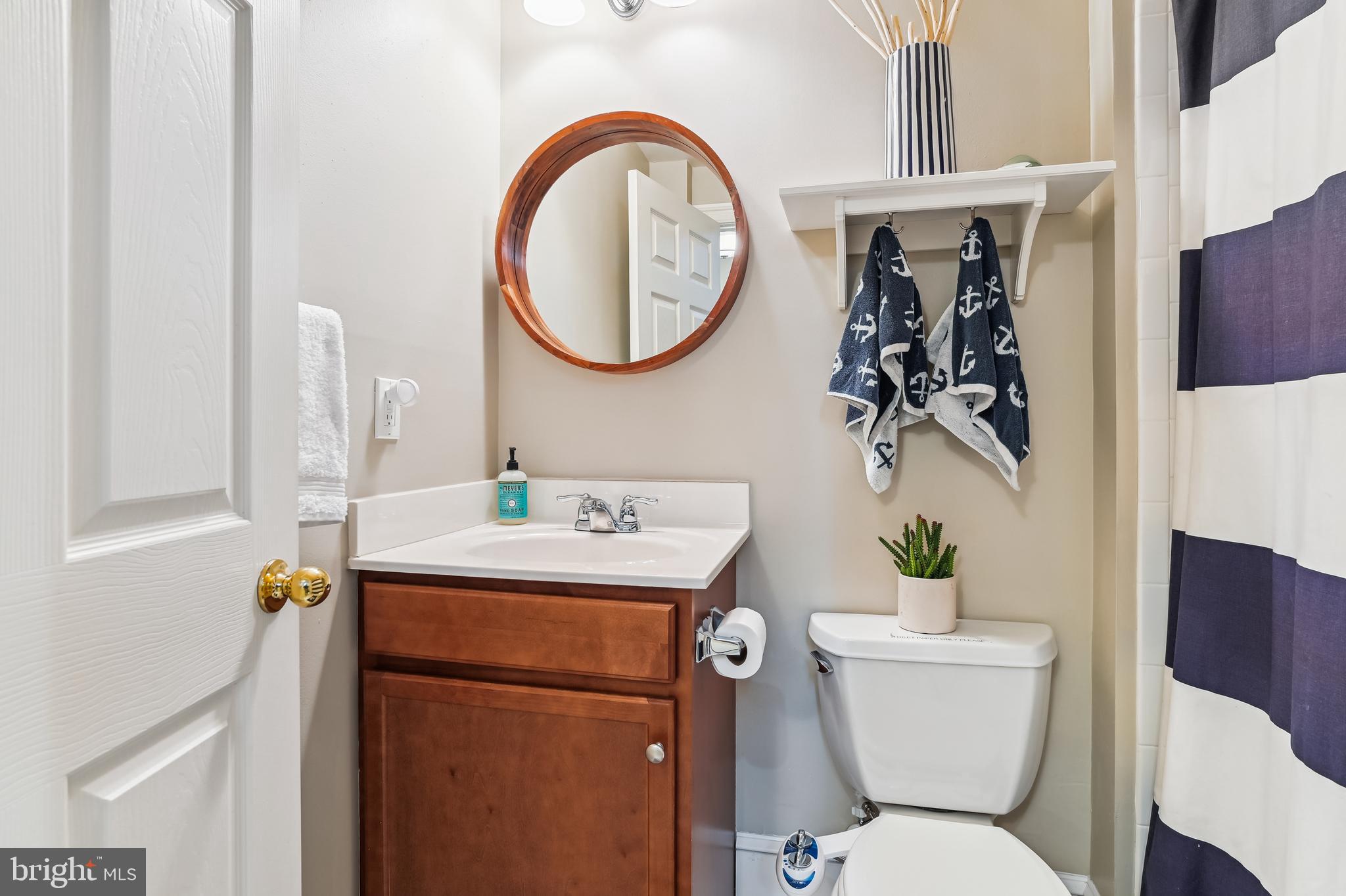 MURRAY HILL - Residential