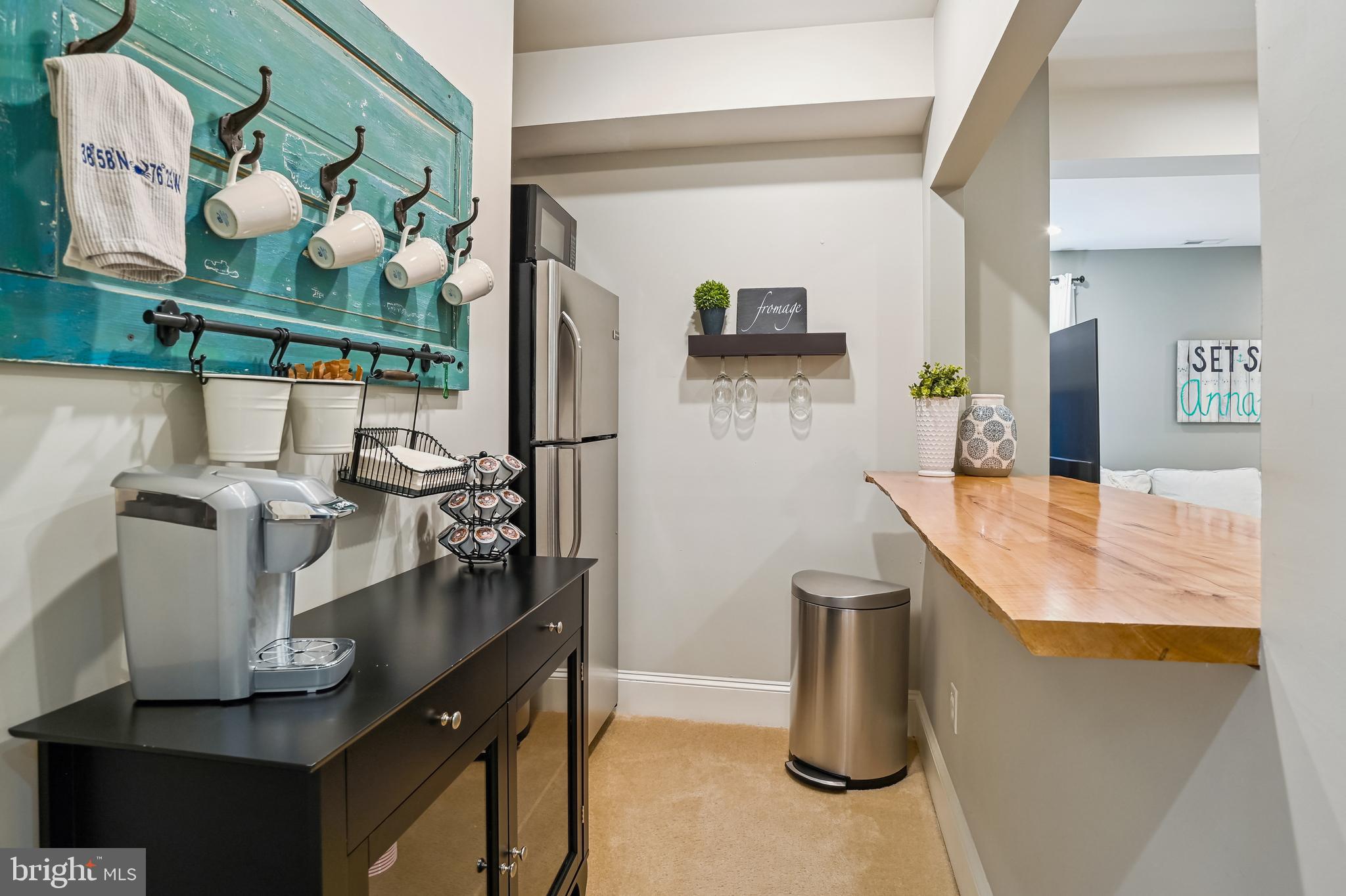 MURRAY HILL - Residential