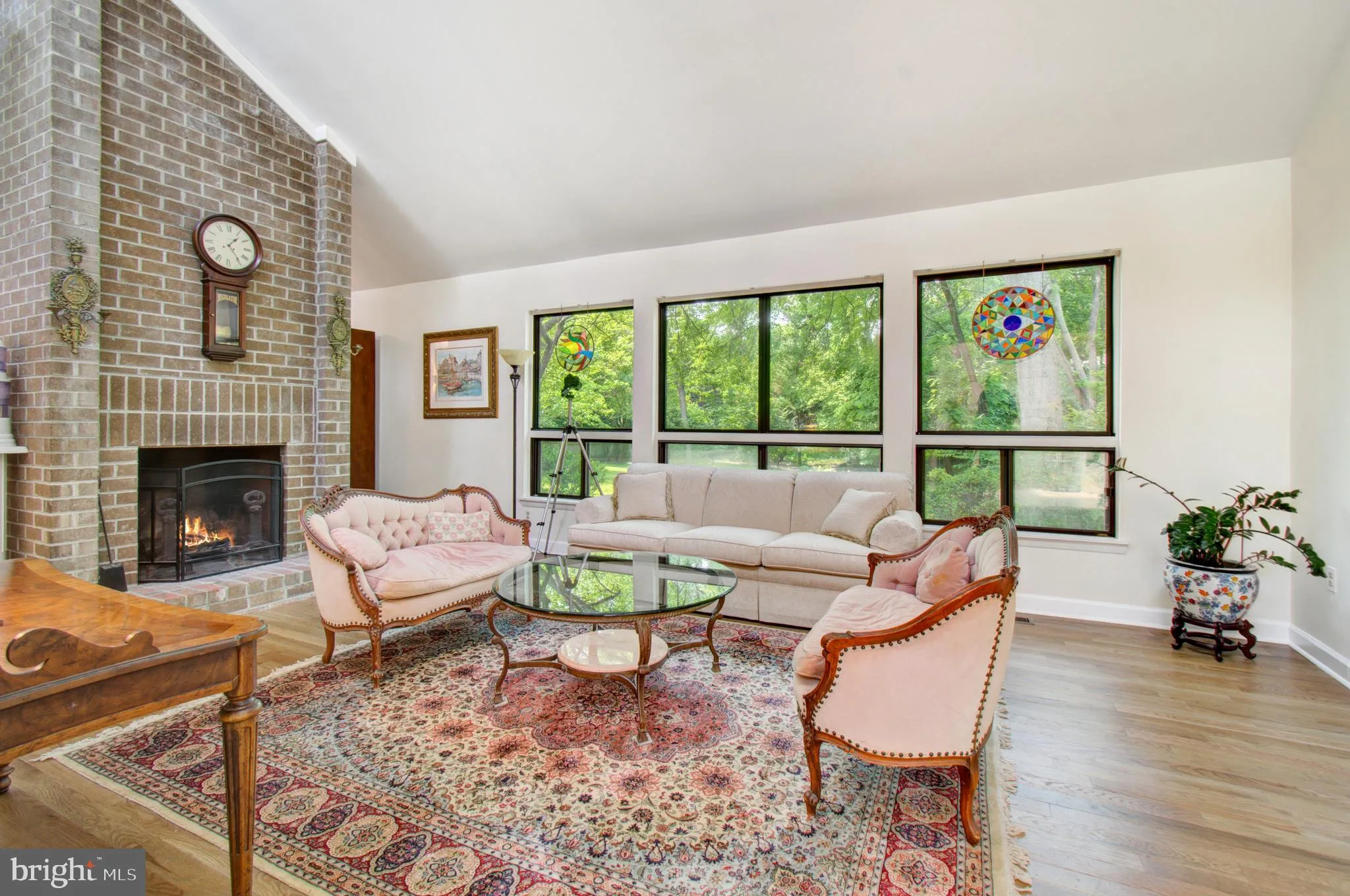 Oakton, Virginia 22124, United States, 4 Bedrooms Bedrooms, ,4 BathroomsBathrooms,Residential,Pending,137651