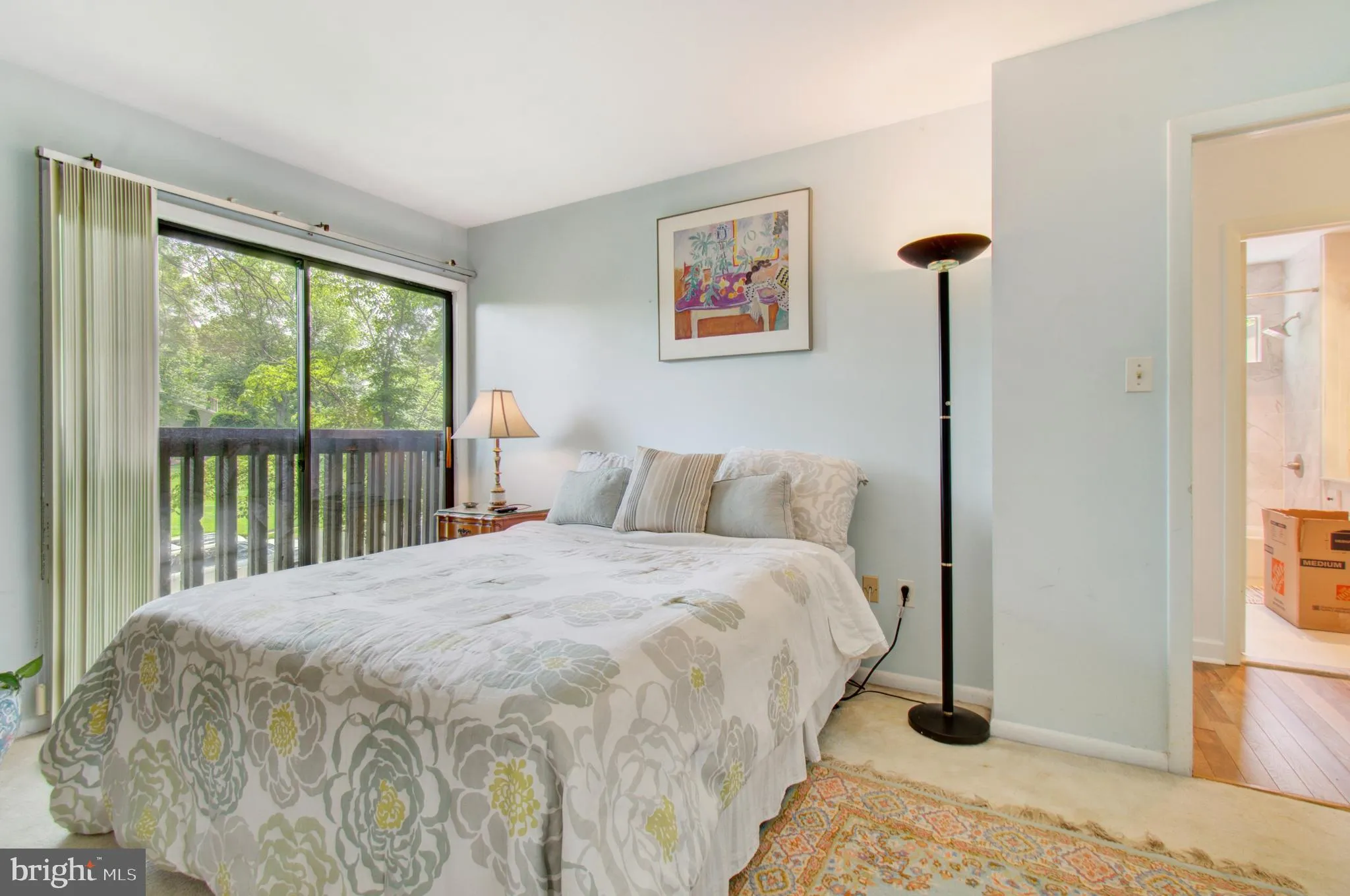 Oakton, Virginia 22124, United States, 4 Bedrooms Bedrooms, ,4 BathroomsBathrooms,Residential,Pending,137651