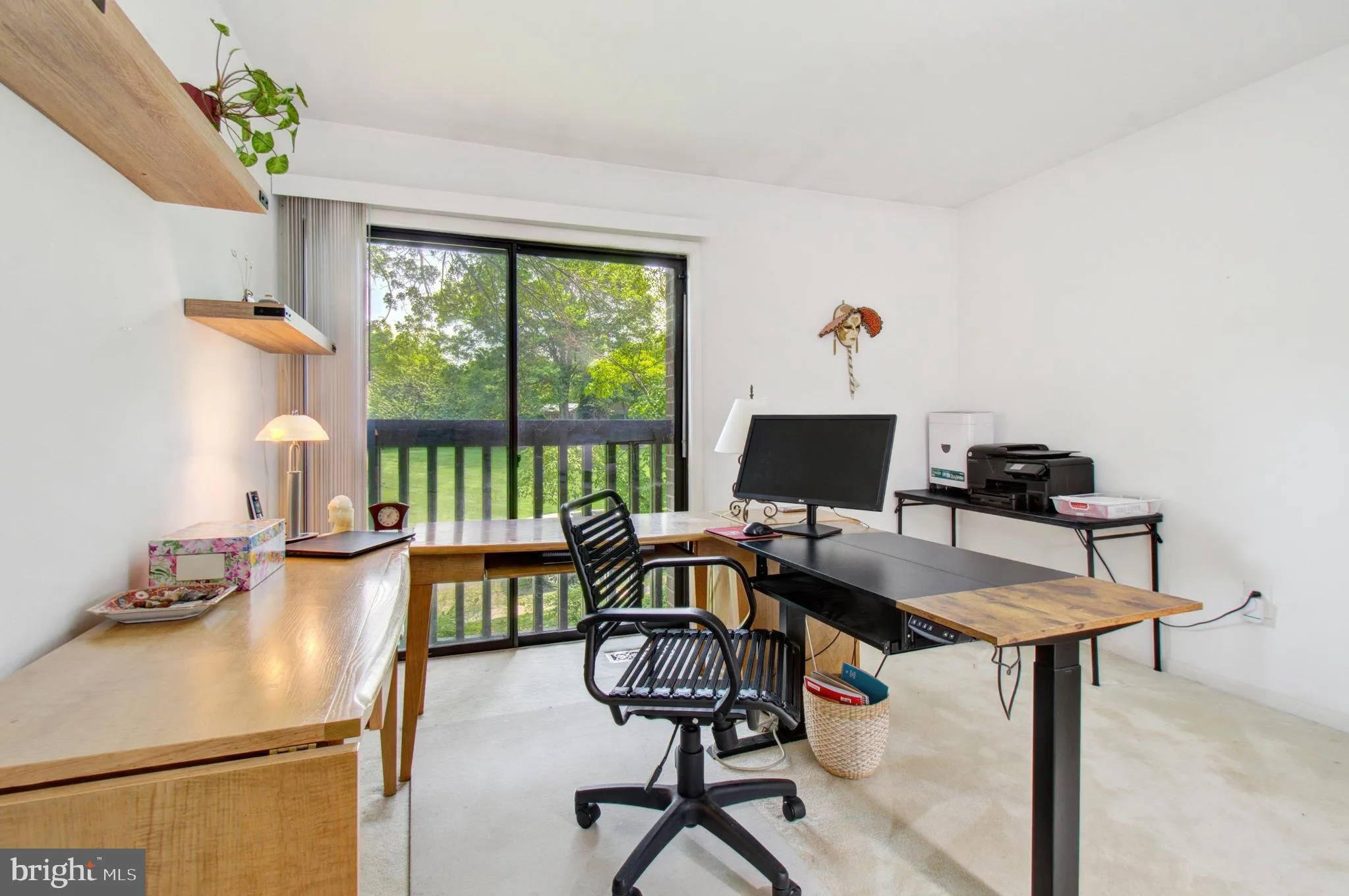 Oakton, Virginia 22124, United States, 4 Bedrooms Bedrooms, ,4 BathroomsBathrooms,Residential,Pending,137651