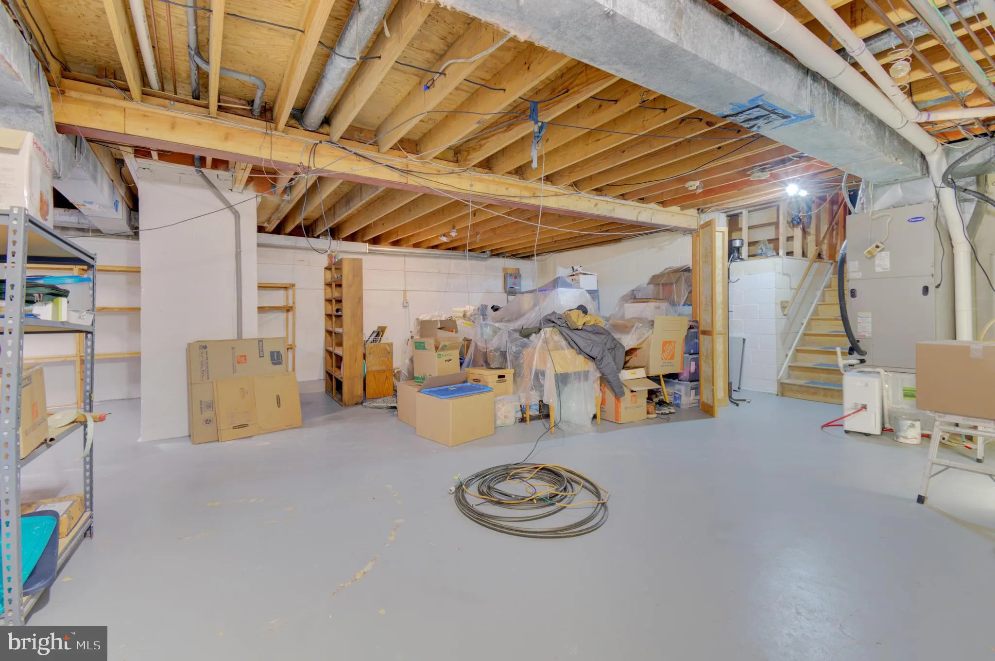 Oakton, Virginia 22124, United States, 4 Bedrooms Bedrooms, ,4 BathroomsBathrooms,Residential,Pending,137651