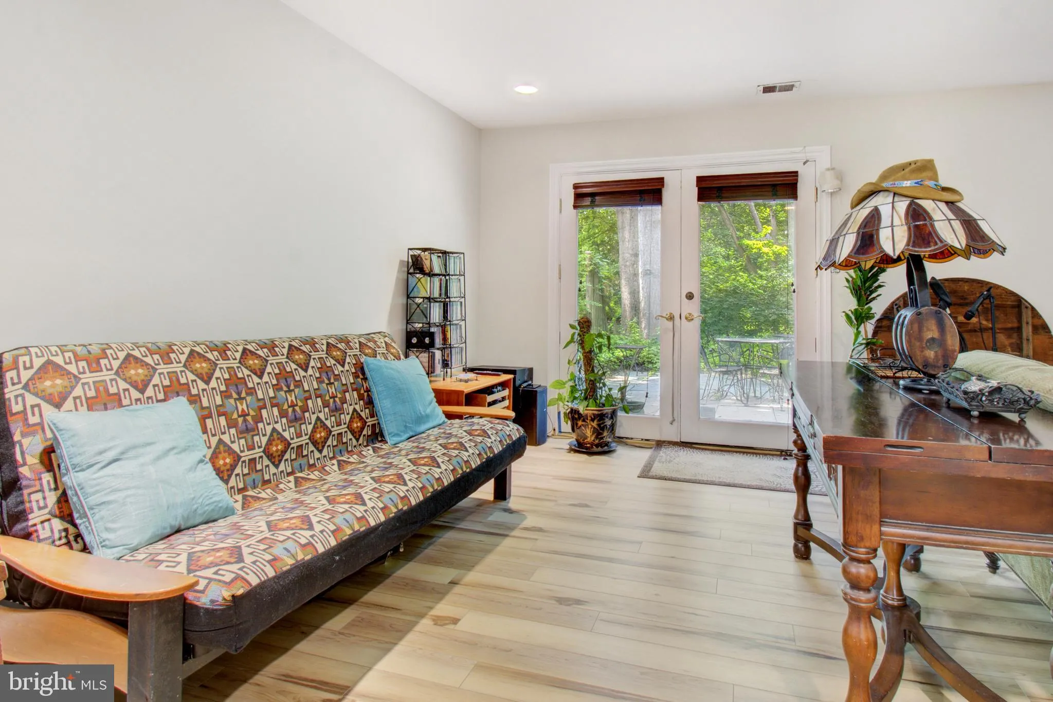 Oakton, Virginia 22124, United States, 4 Bedrooms Bedrooms, ,4 BathroomsBathrooms,Residential,Pending,137651