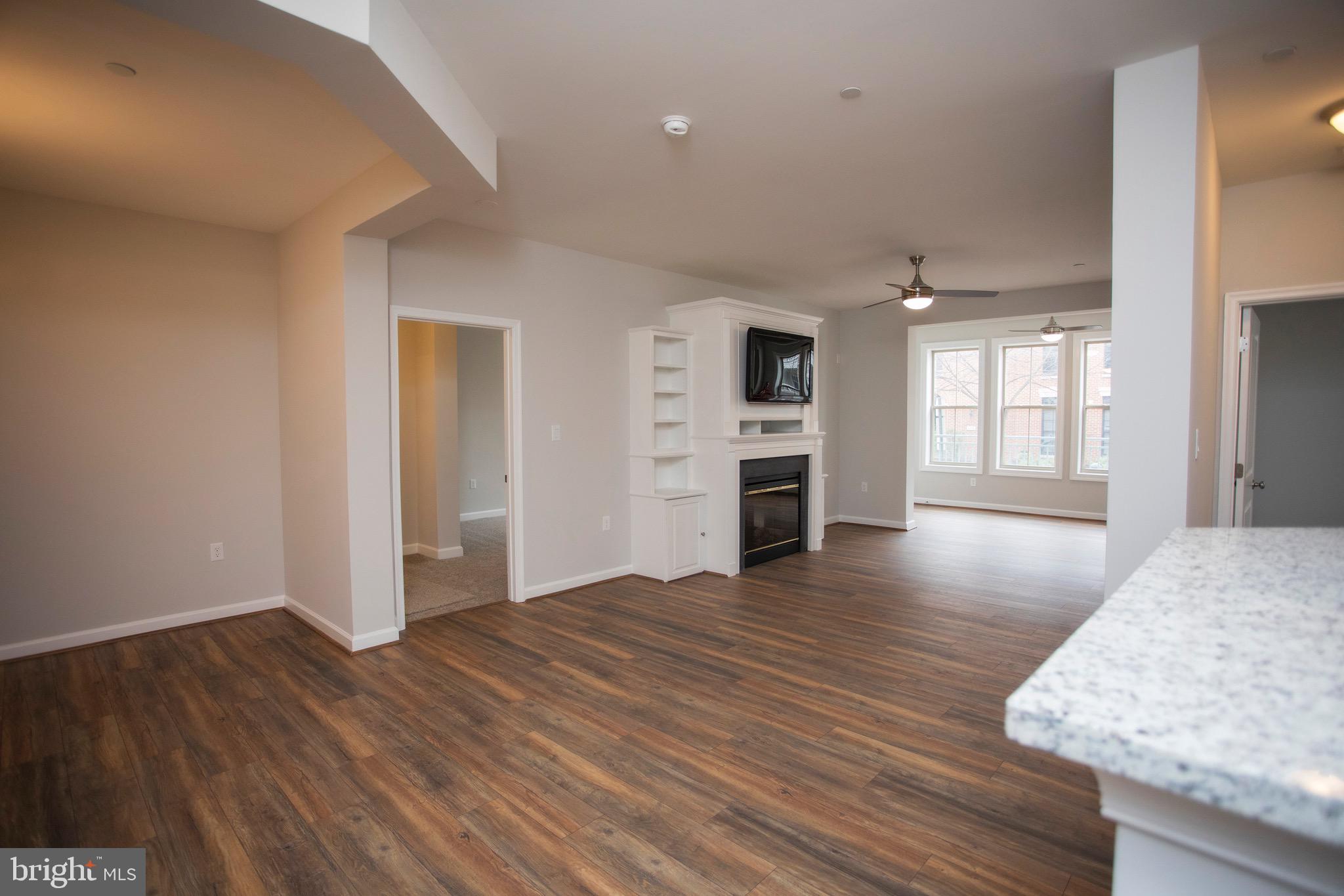 BELMONT BAY - Residential