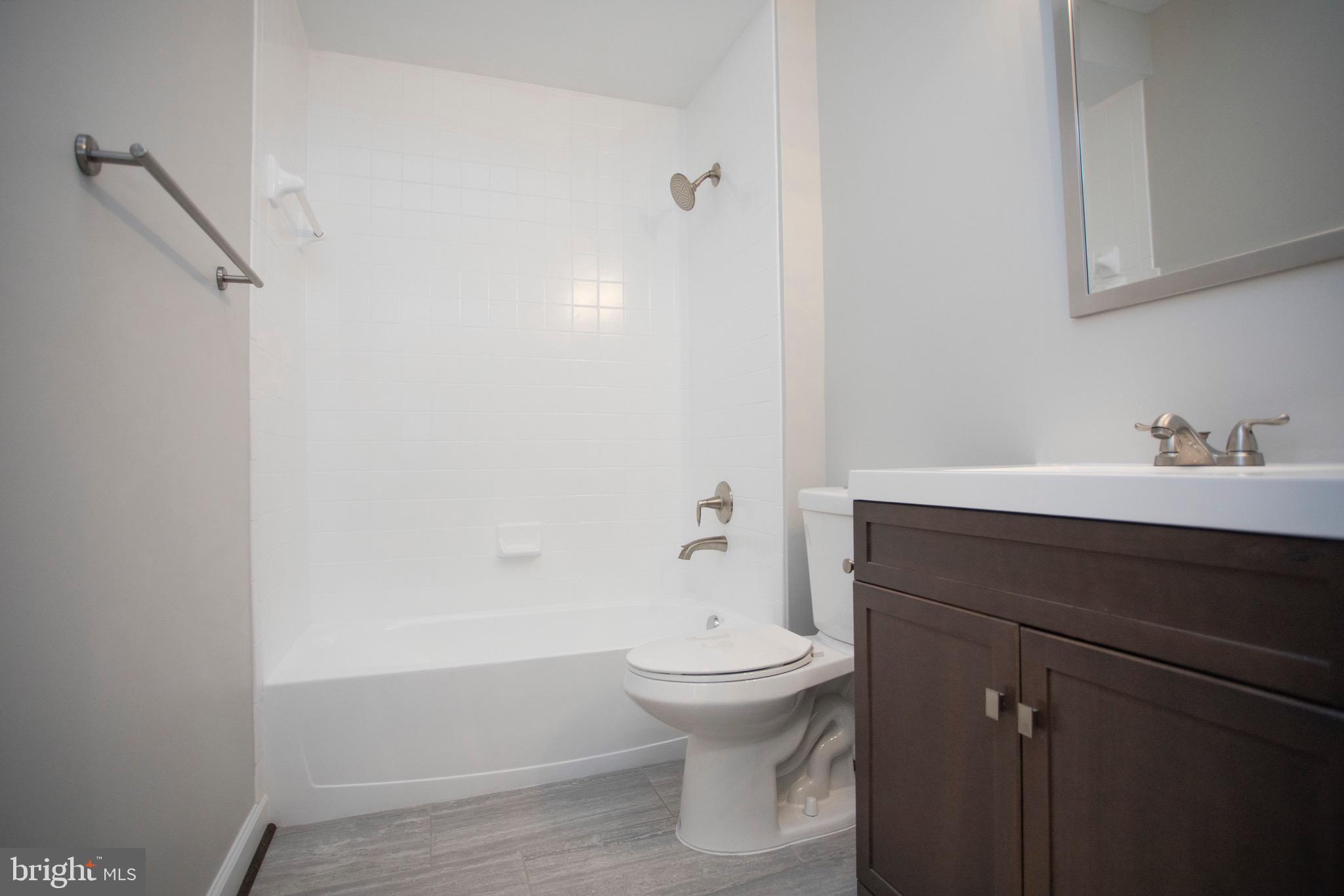 BELMONT BAY - Residential