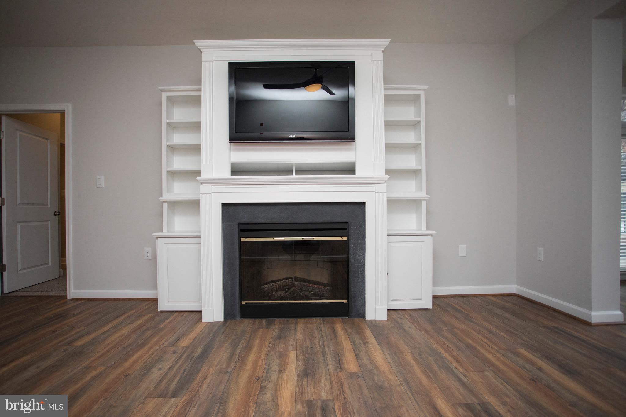 BELMONT BAY - Residential