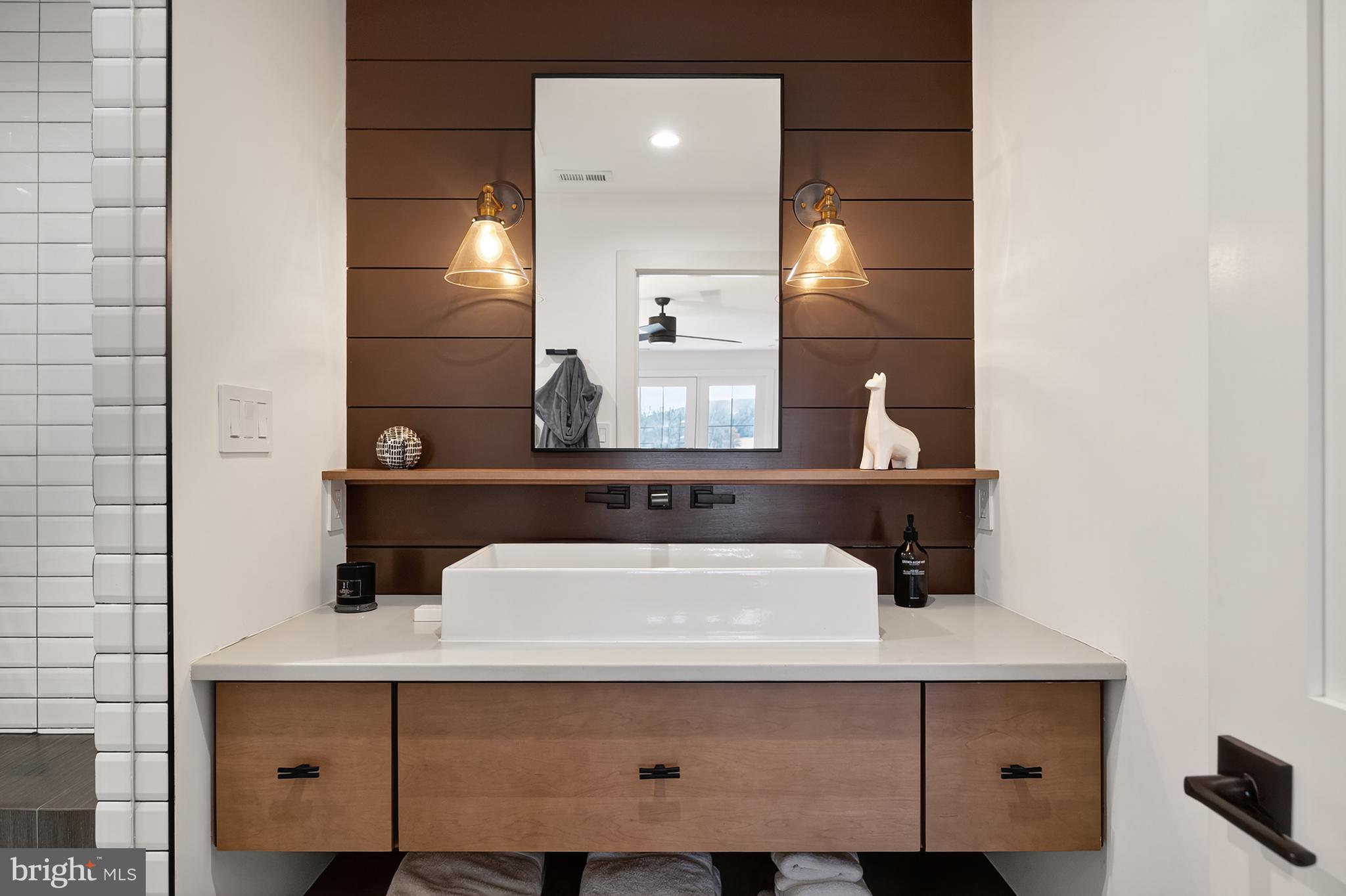 LAKE MARIAN ESTATES - Residential