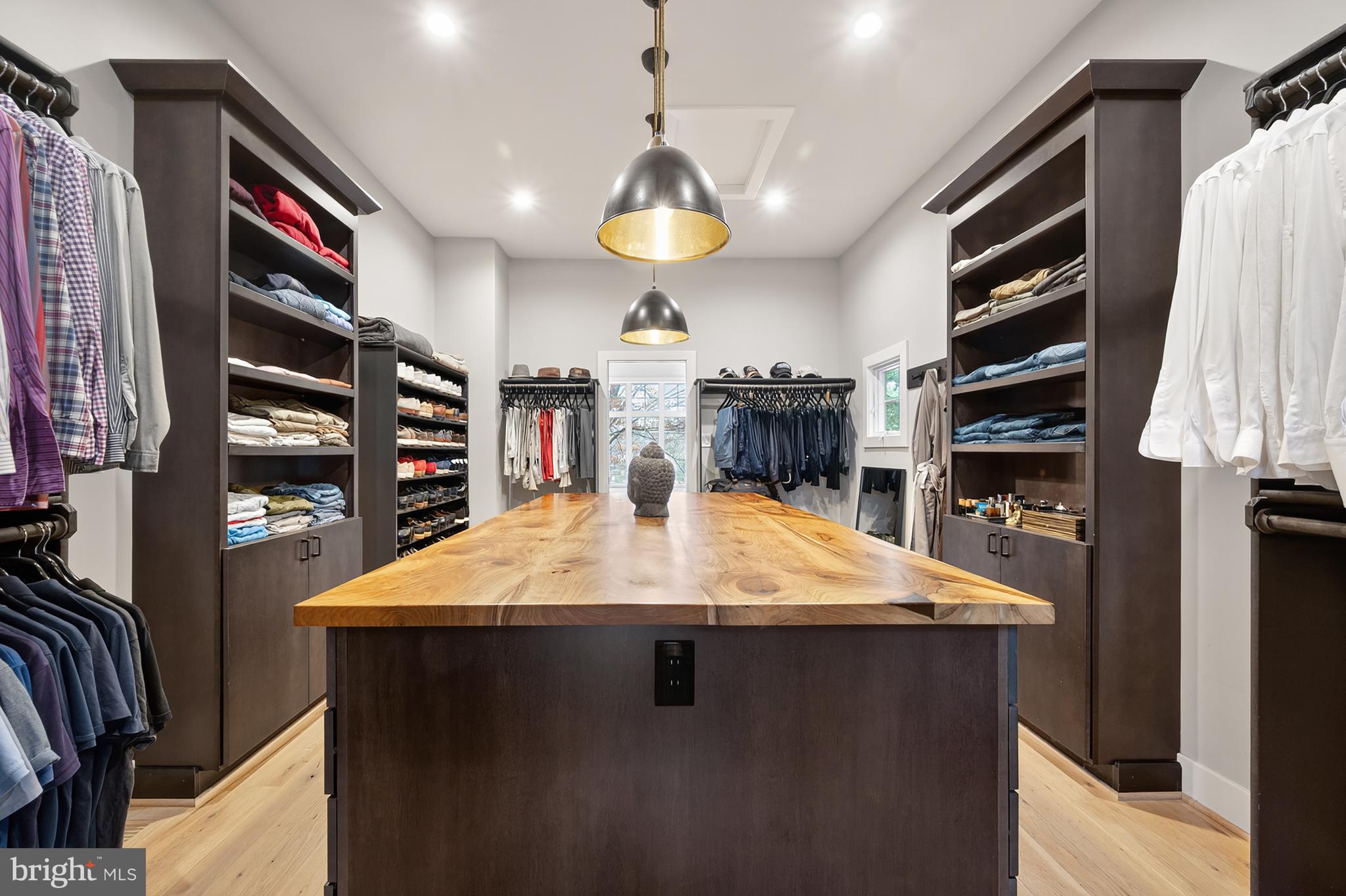 LAKE MARIAN ESTATES - Residential