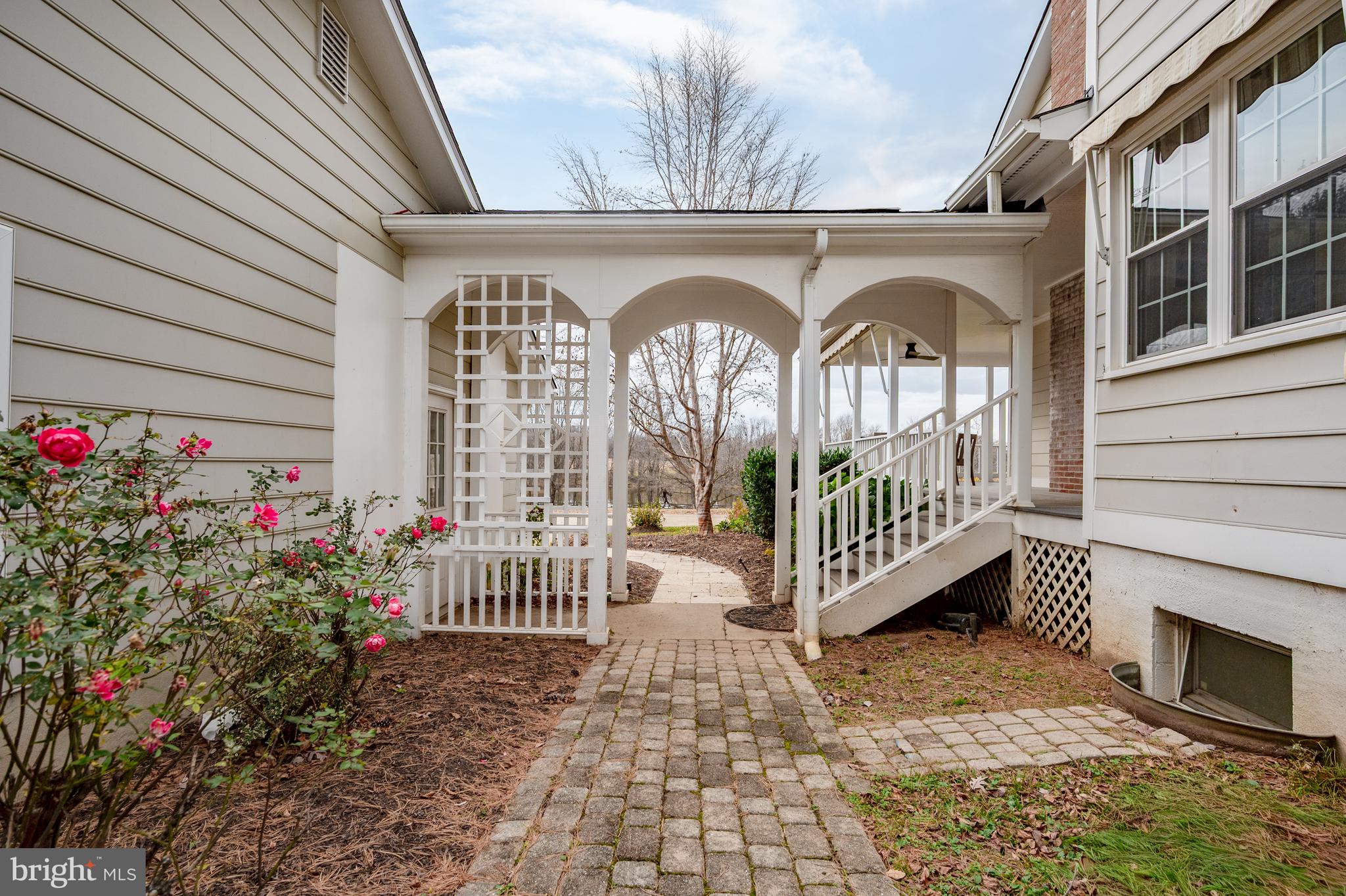 LAKE MARIAN ESTATES - Residential