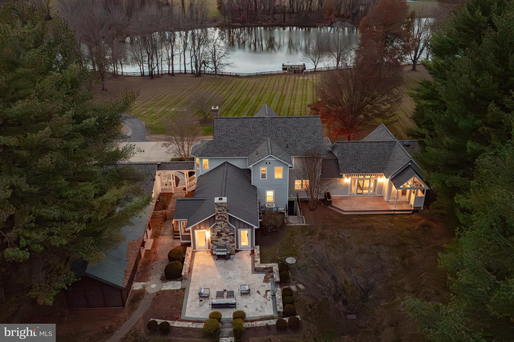 LAKE MARIAN ESTATES - Residential