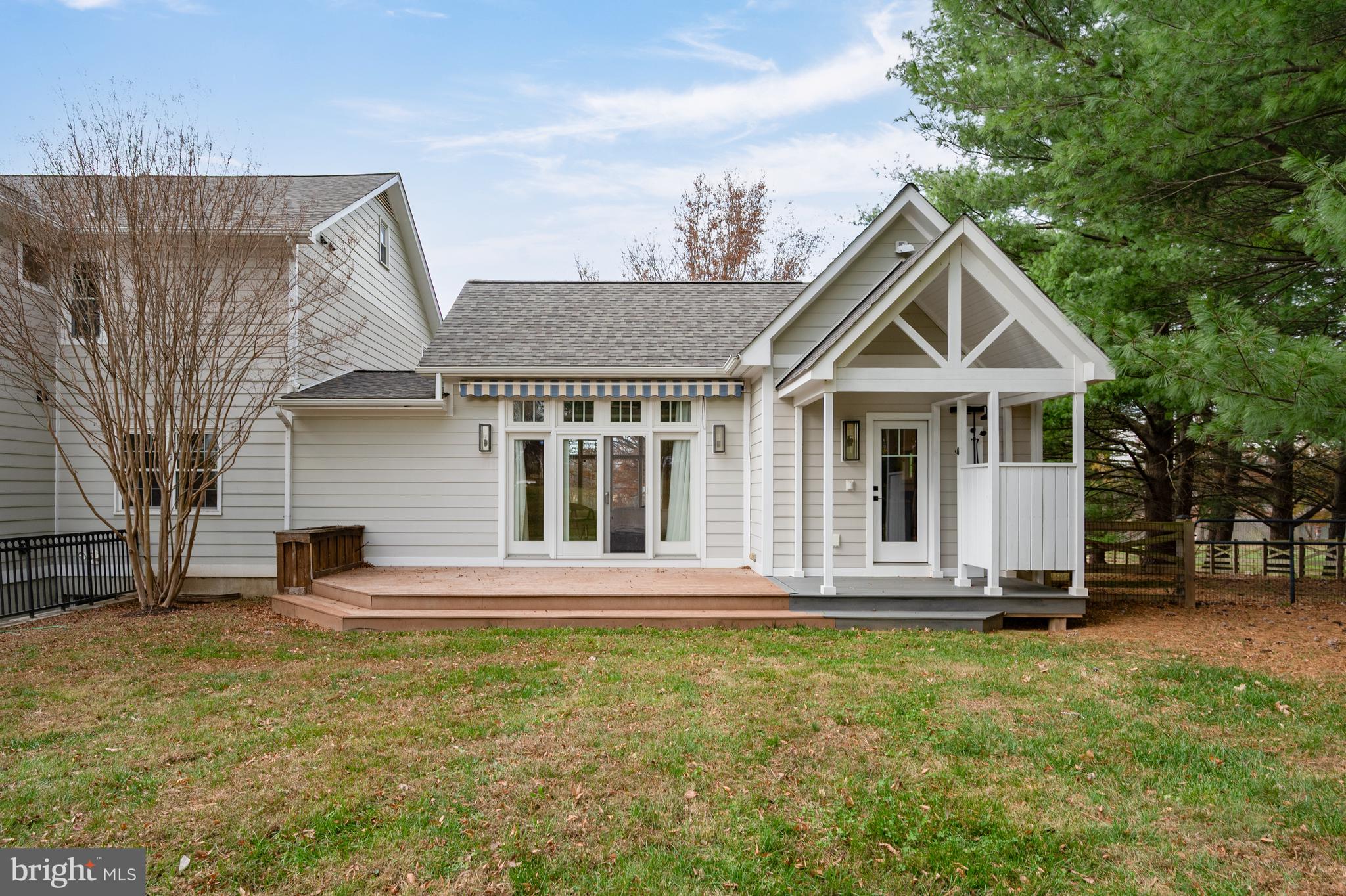 LAKE MARIAN ESTATES - Residential