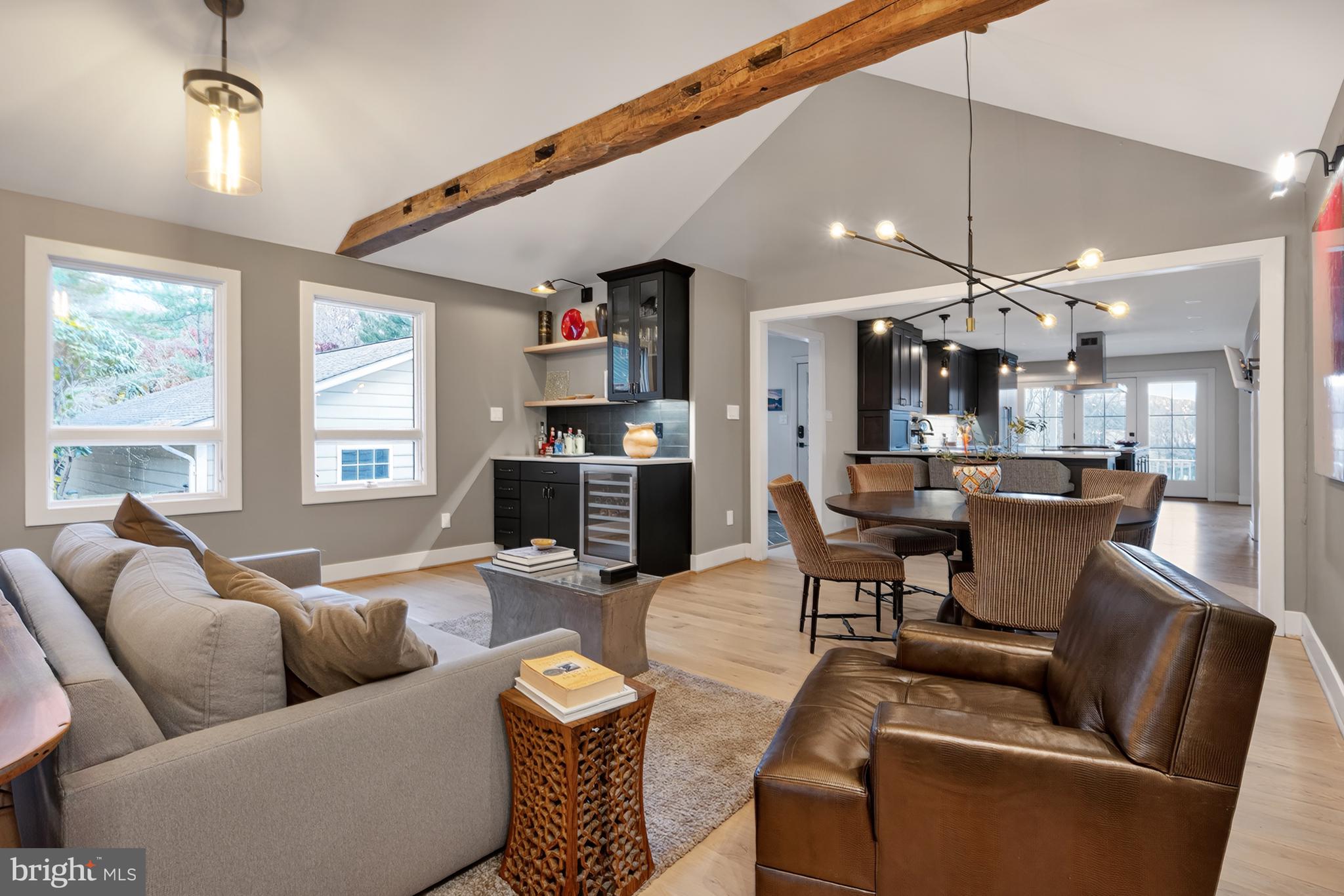 LAKE MARIAN ESTATES - Residential