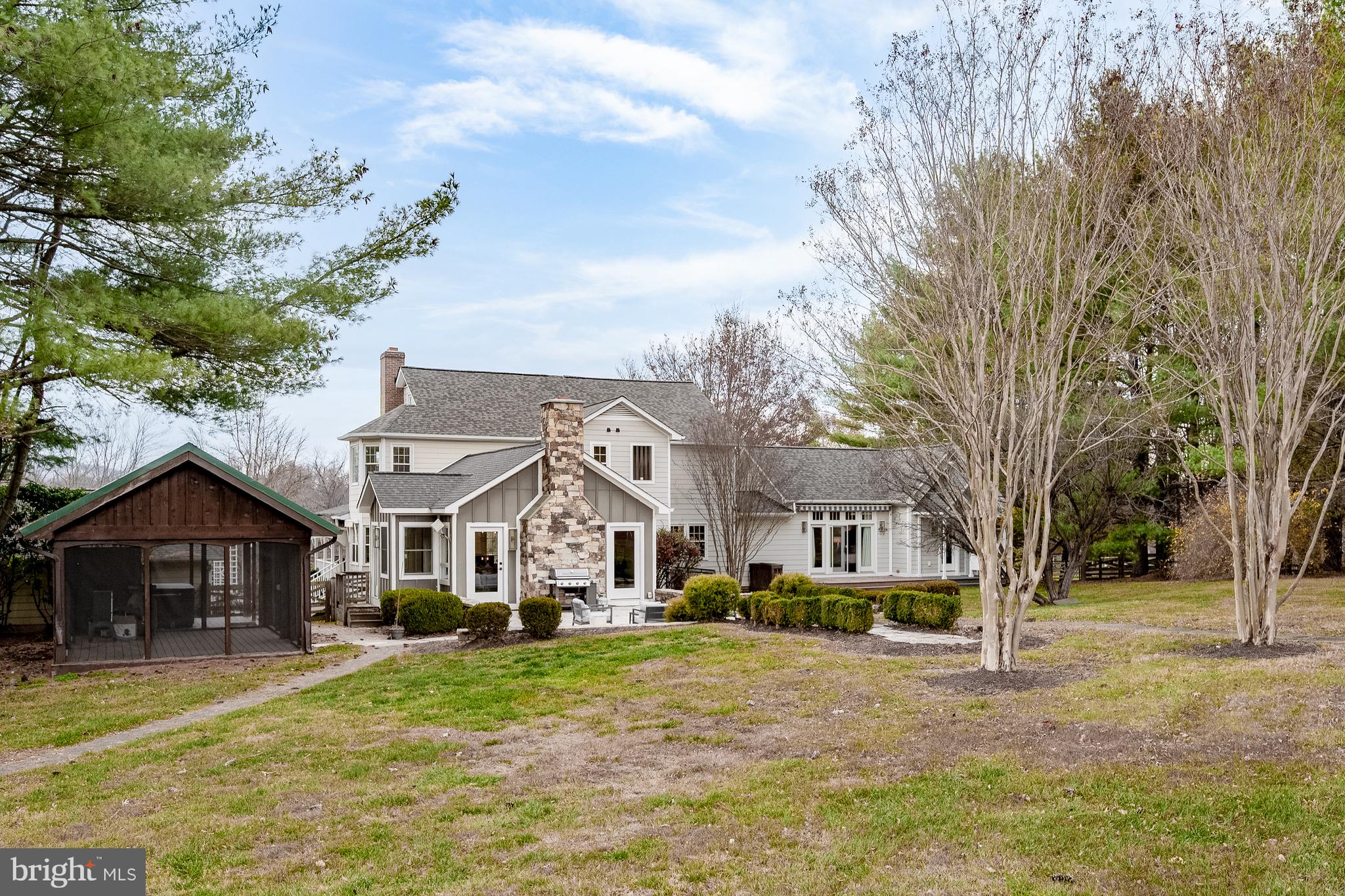 LAKE MARIAN ESTATES - Residential