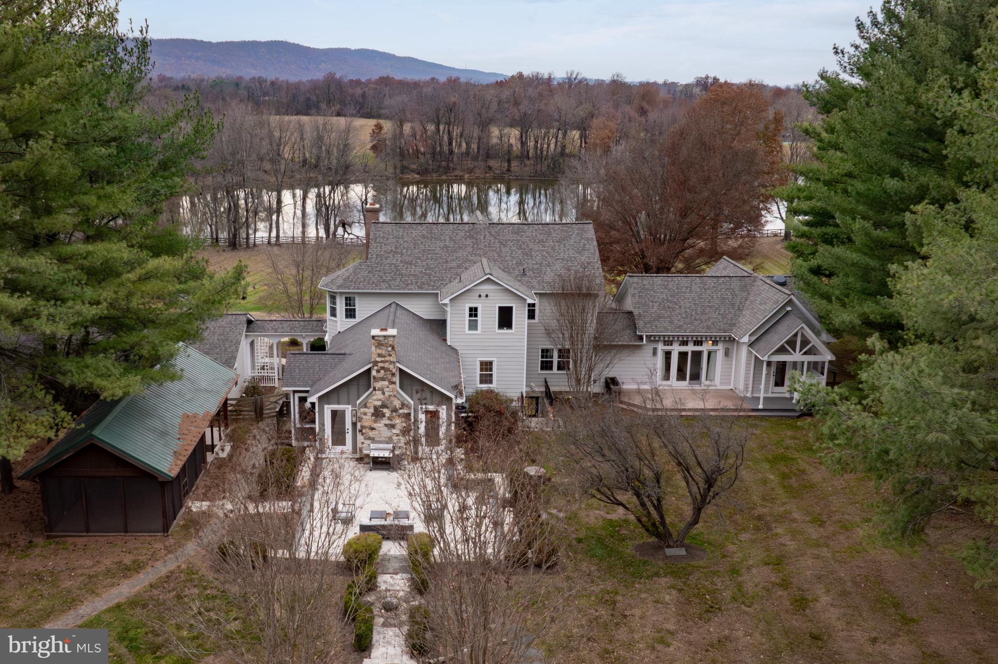 LAKE MARIAN ESTATES - Residential