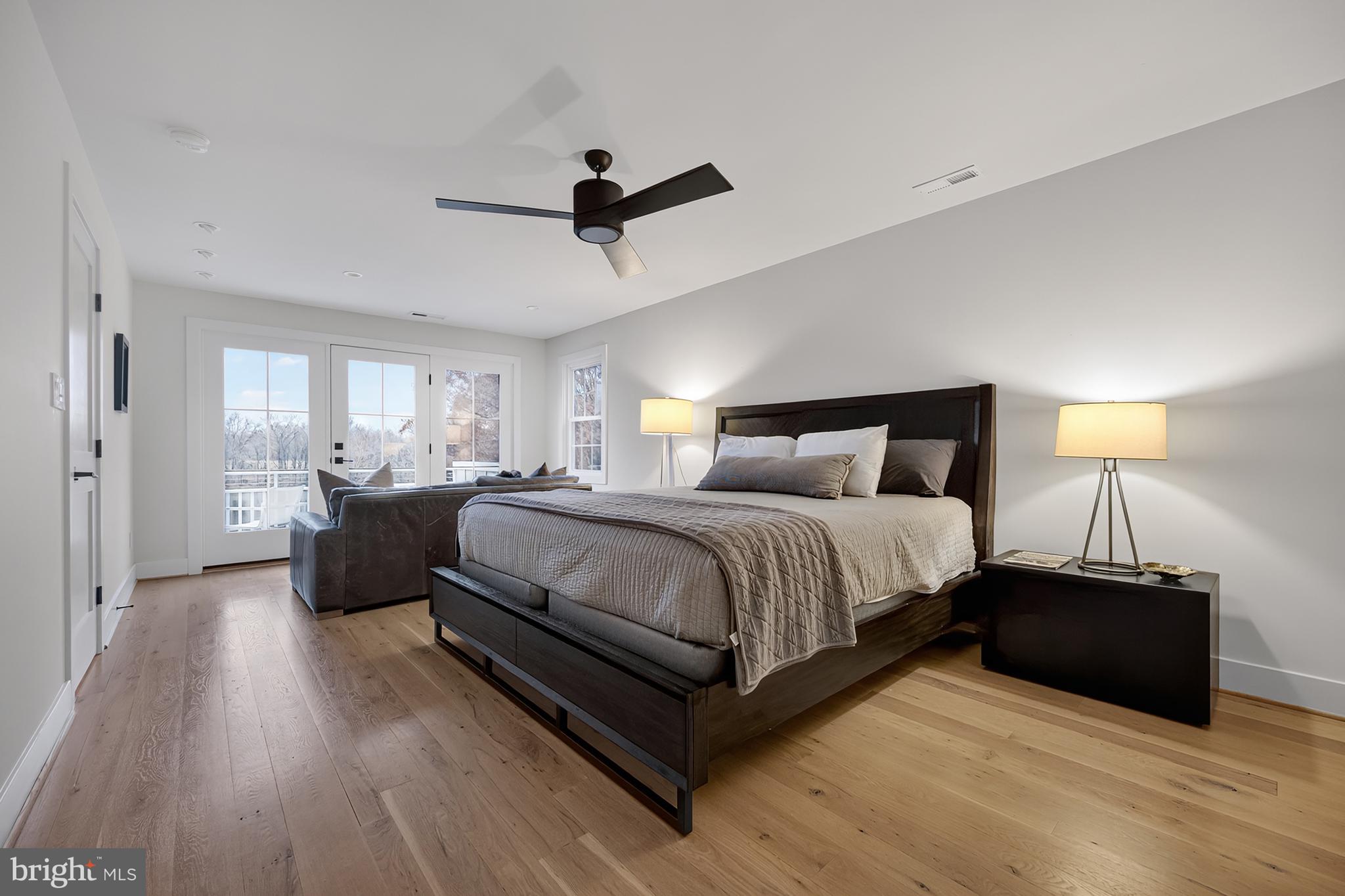 LAKE MARIAN ESTATES - Residential