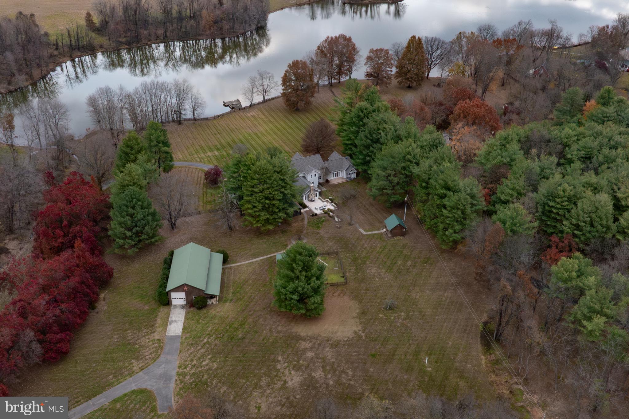 LAKE MARIAN ESTATES - Residential