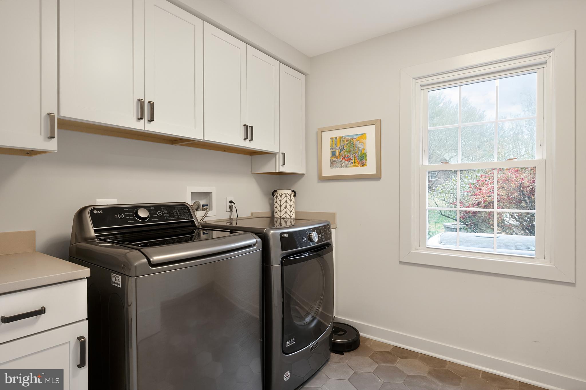 LAKE MARIAN ESTATES - Residential