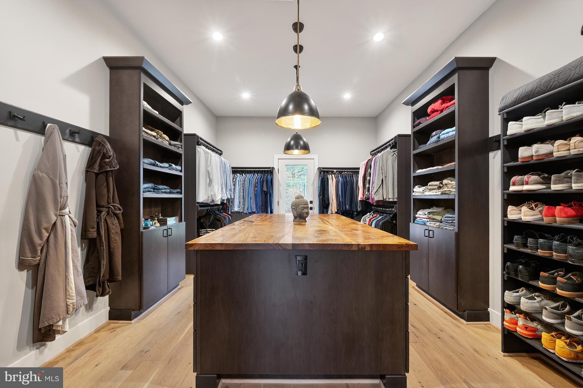 LAKE MARIAN ESTATES - Residential