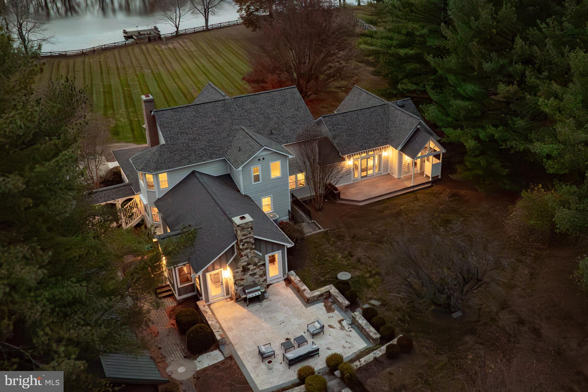 LAKE MARIAN ESTATES - Residential