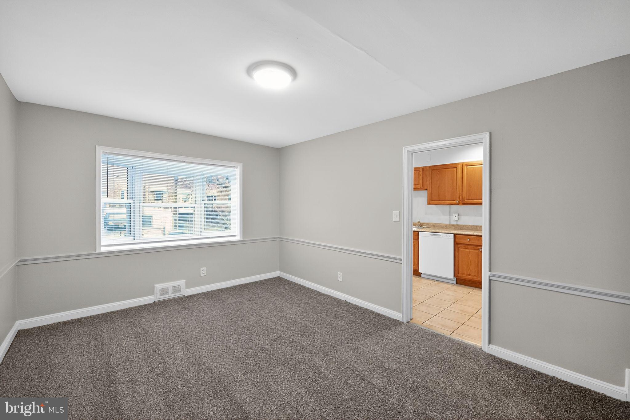 PERRING LOCH - Residential