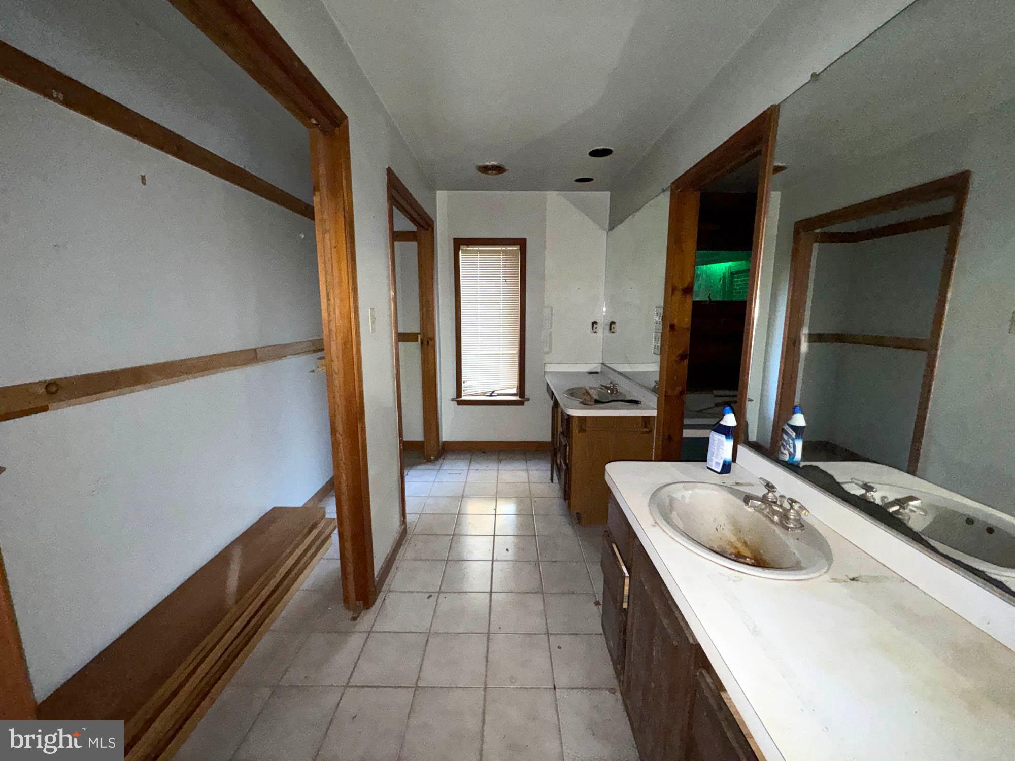 ANNAPOLIS - Residential