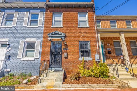 1938 CAPITOL AVENUE NE WASHINGTON DC 20002