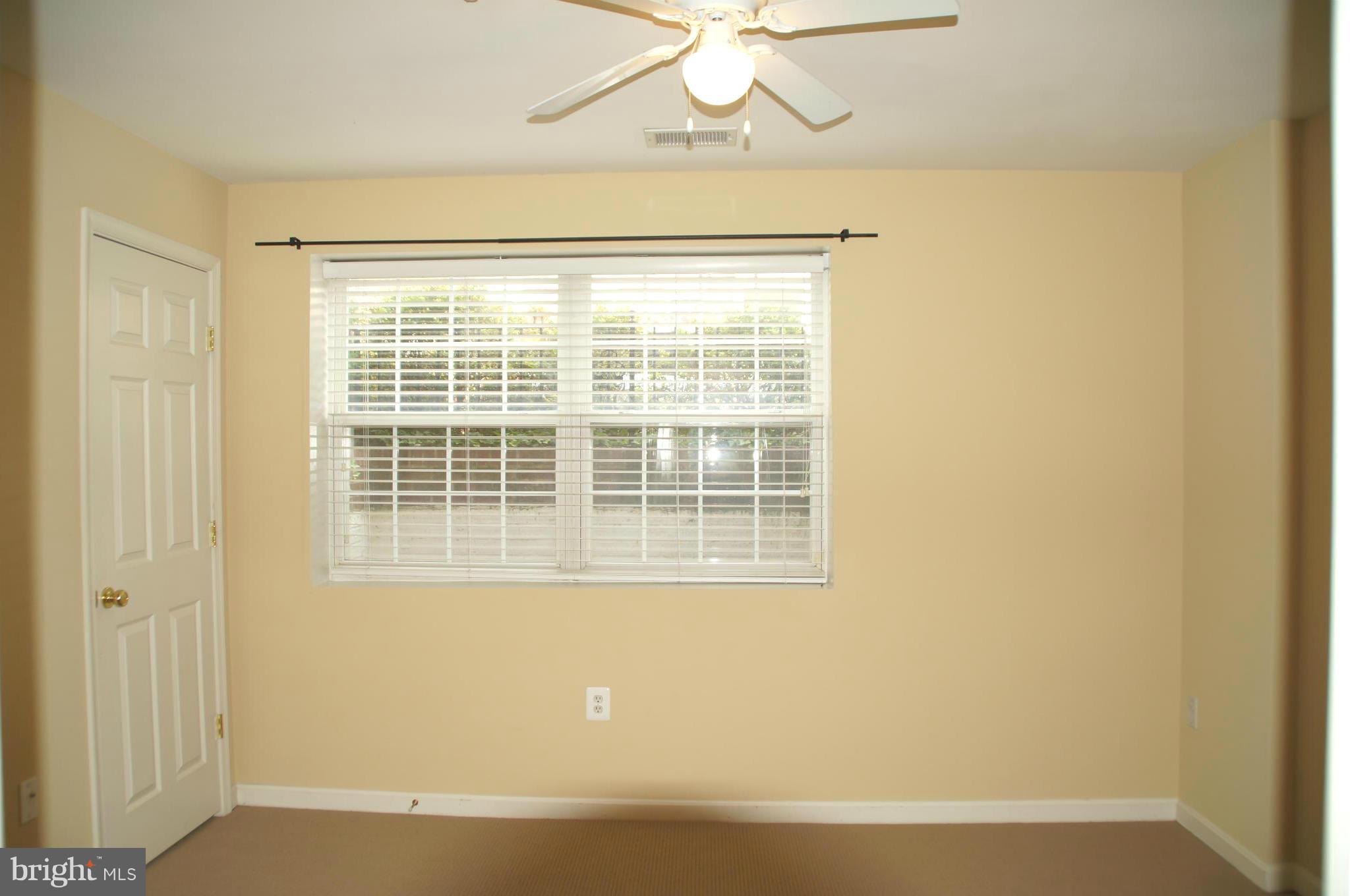 OLD TOWN GREENS - Residential Lease