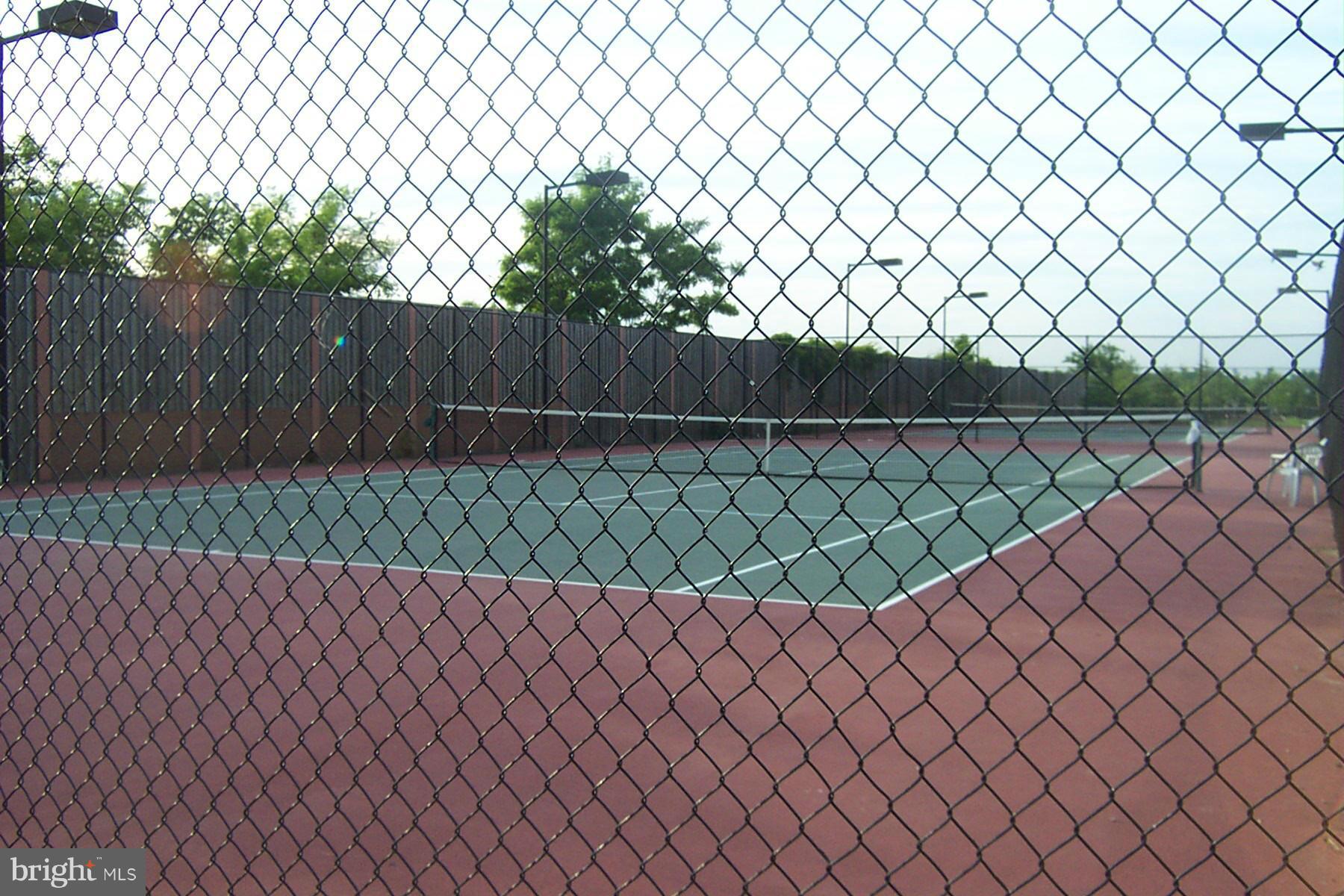 OLD TOWN GREENS - Residential Lease