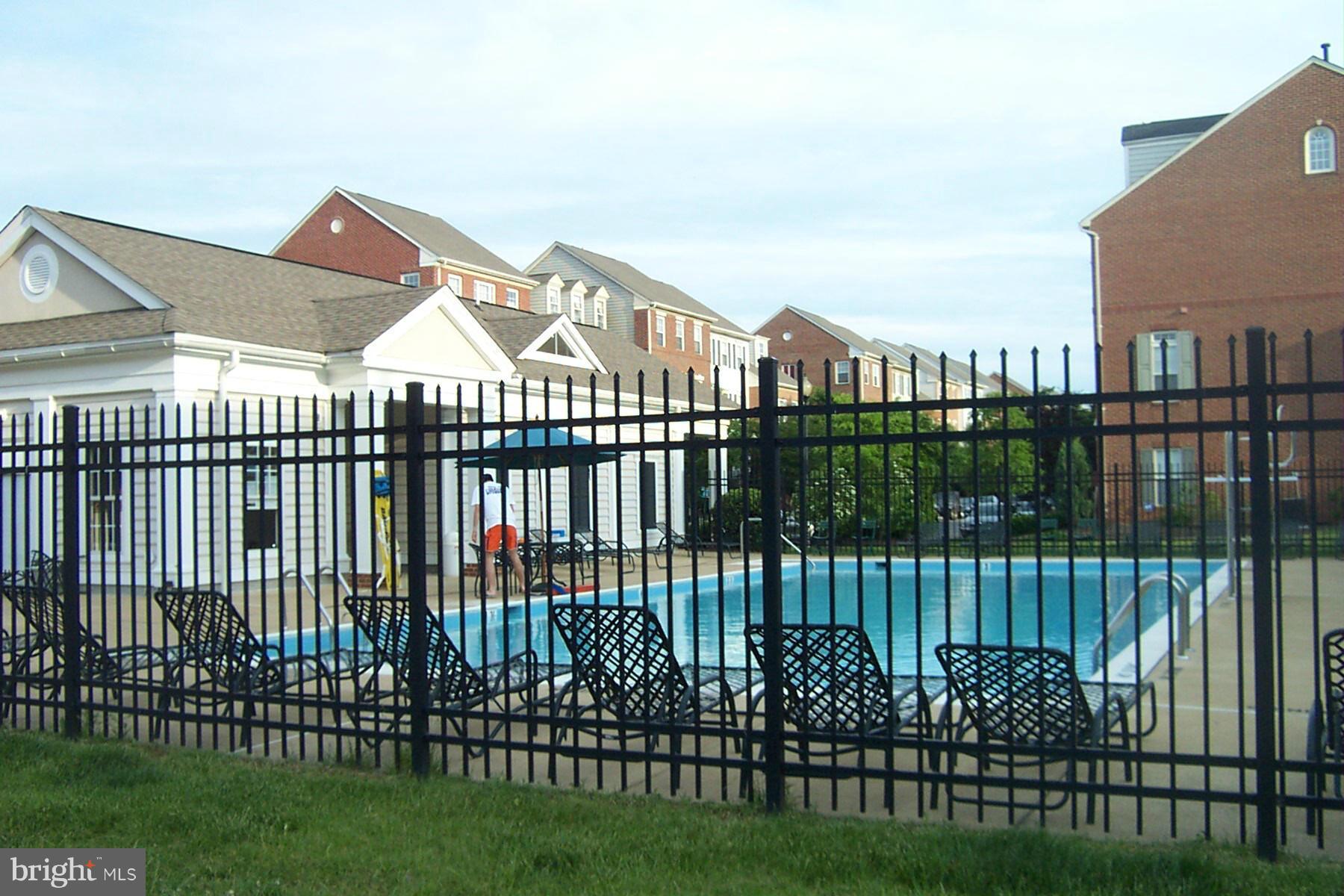 OLD TOWN GREENS - Residential Lease