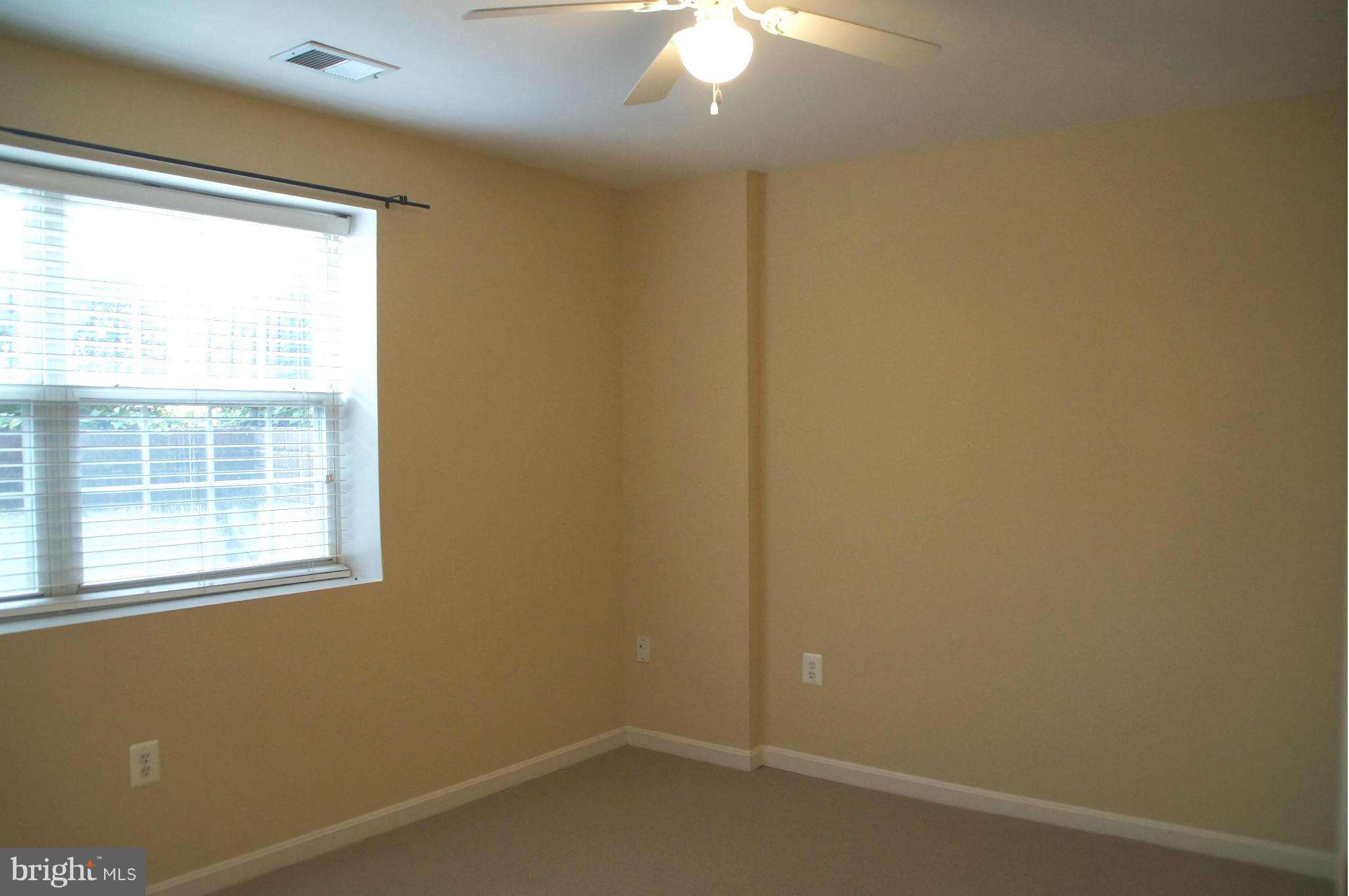 OLD TOWN GREENS - Residential Lease