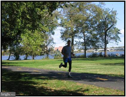 OLD TOWN GREENS - Residential Lease