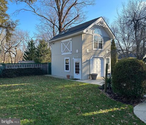 Photo of 317 Dayton Avenue #CARRIAGE HOUSE, COLLINGSWOOD, NJ 08108 (MLS # NJCD2112648)