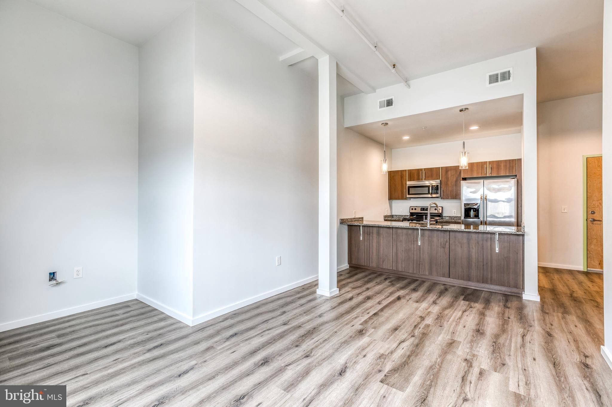 4800 BROWN STREET UNIT 302