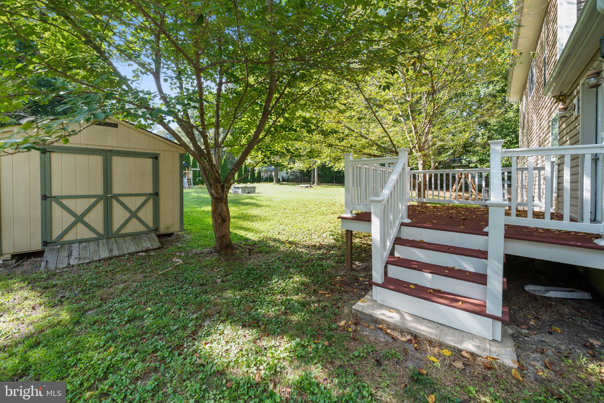 GOLDEN BEACH - Residential