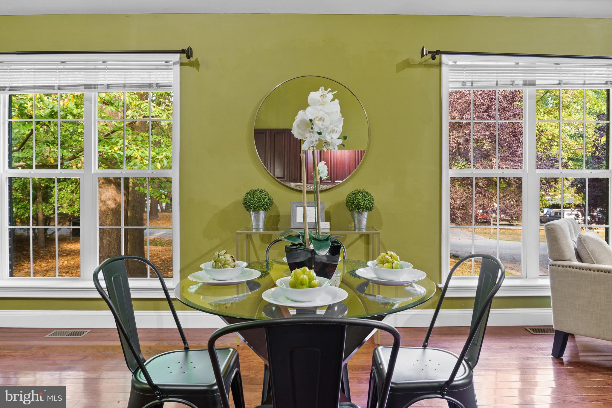 GOLDEN BEACH - Residential