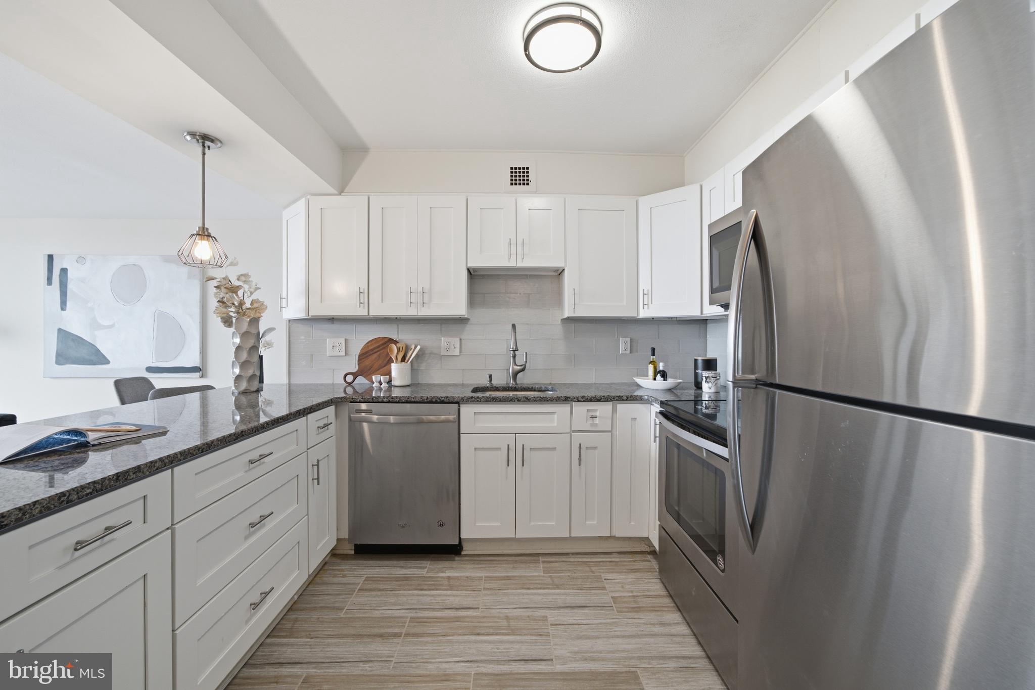 226 W RITTENHOUSE SQUARE 30 2514