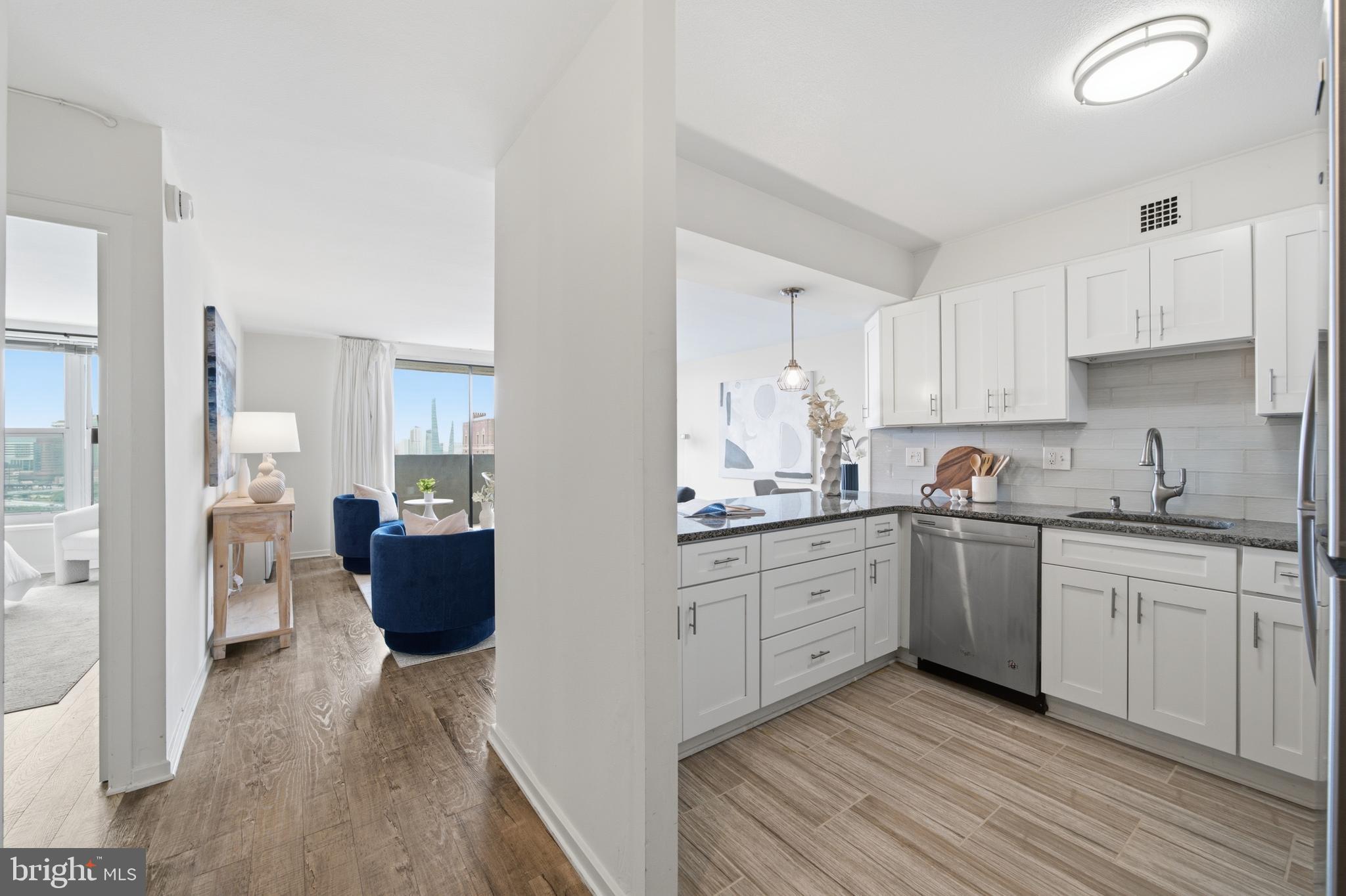 226 W RITTENHOUSE SQUARE 30 2514