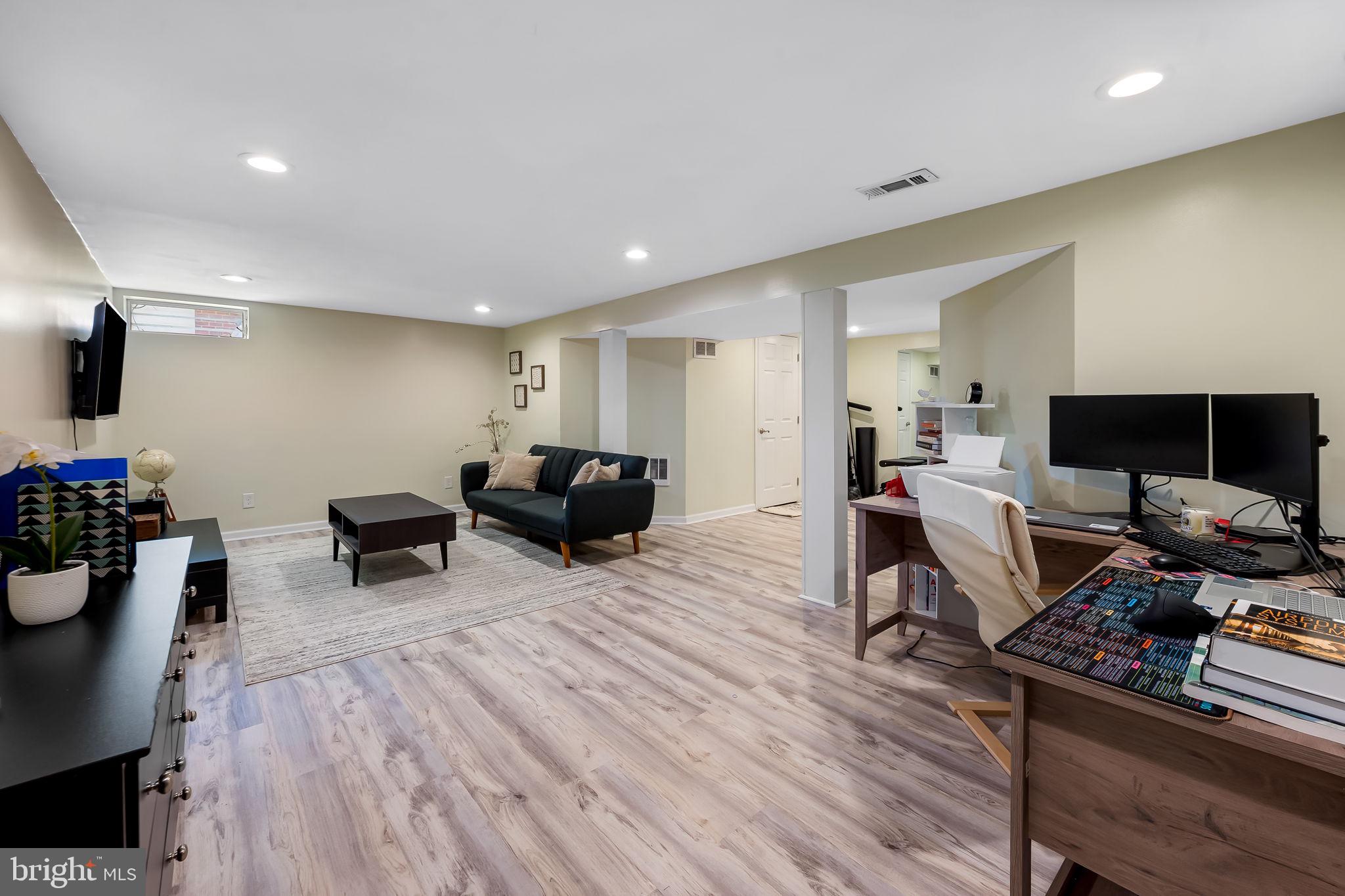 MARYWOOD - Residential Lease