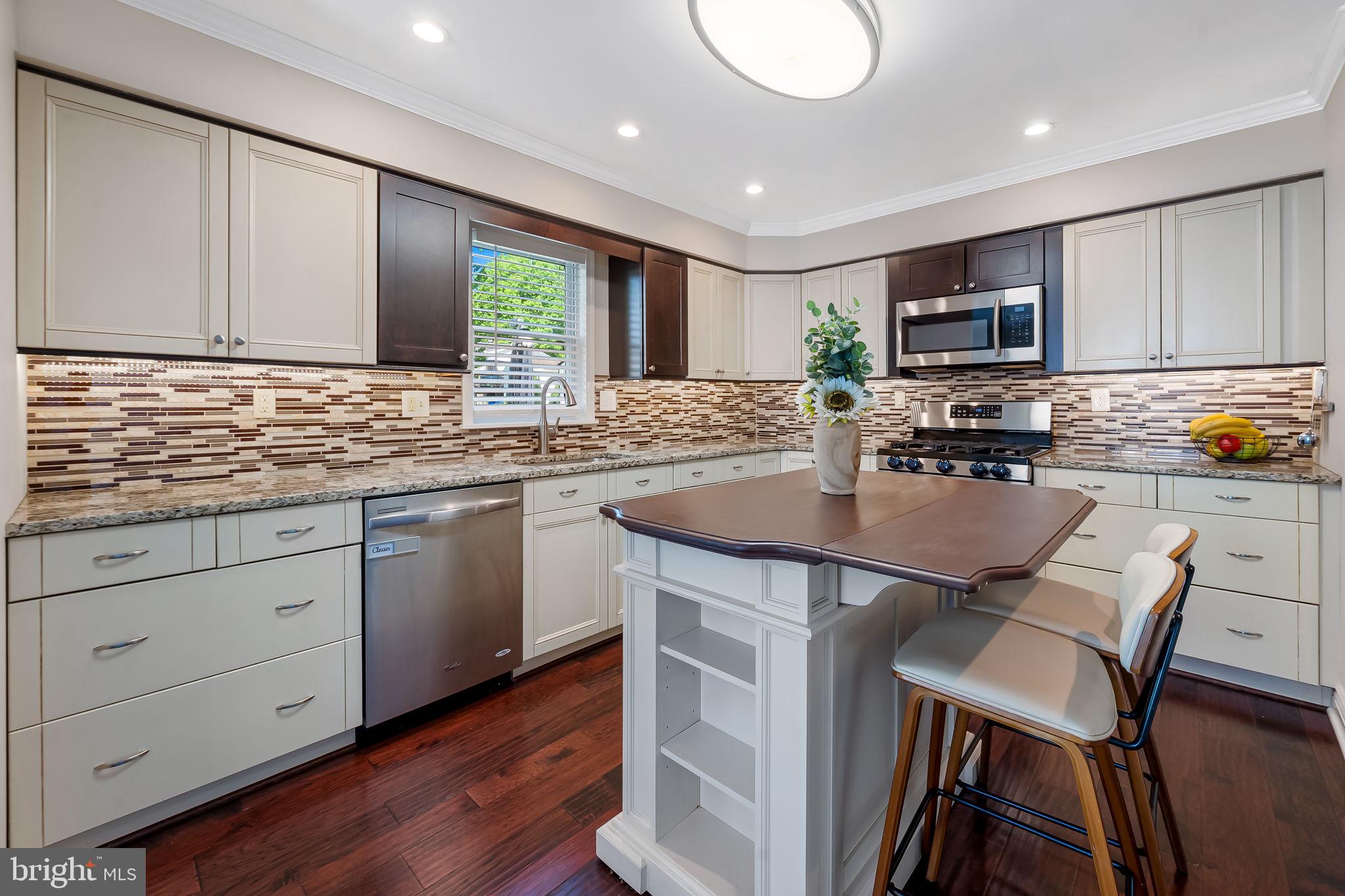 MARYWOOD - Residential Lease