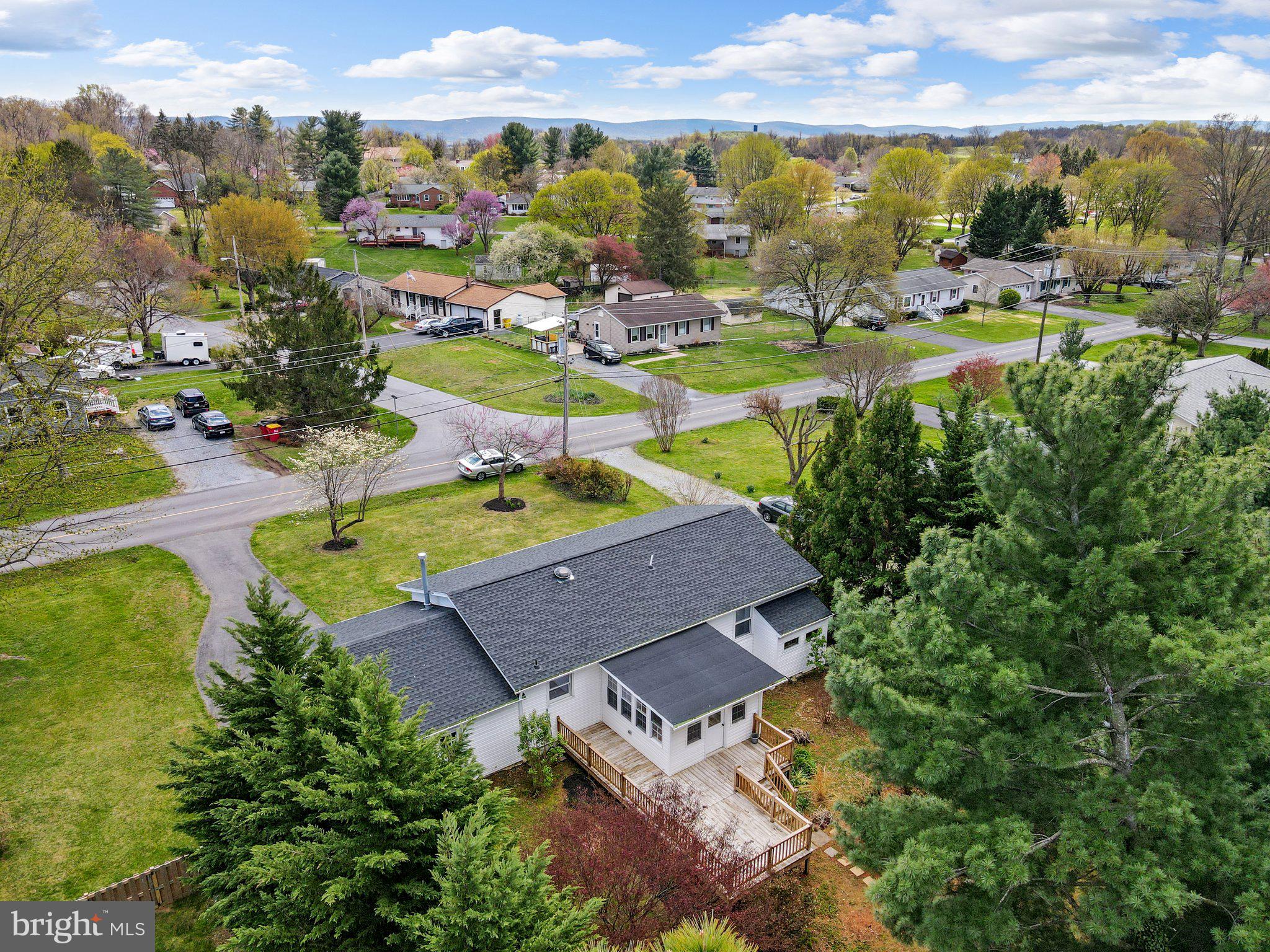 1142 TUSCAWILLA DRIVE