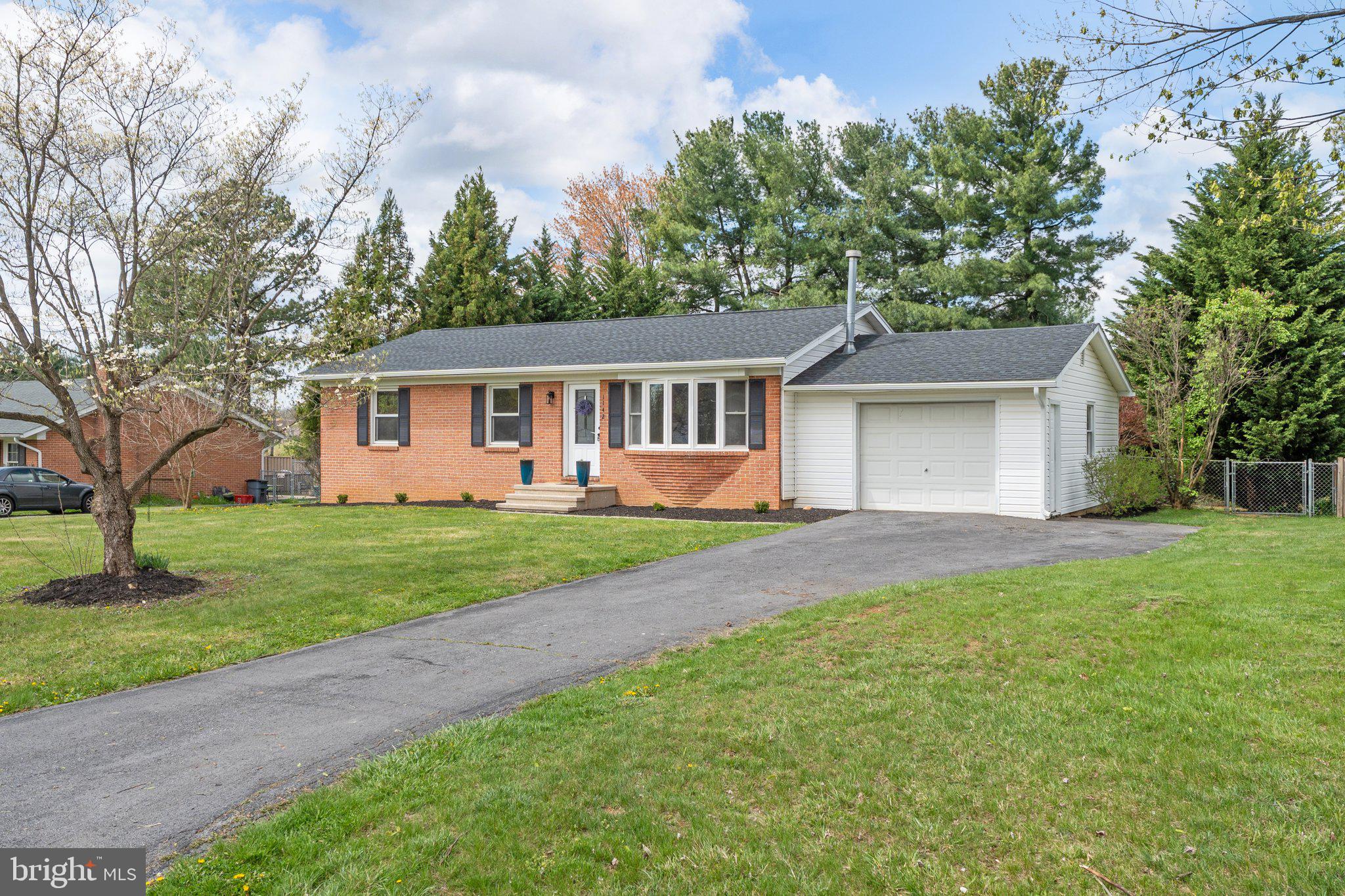 TUSCAWILLA HILLS - Residential