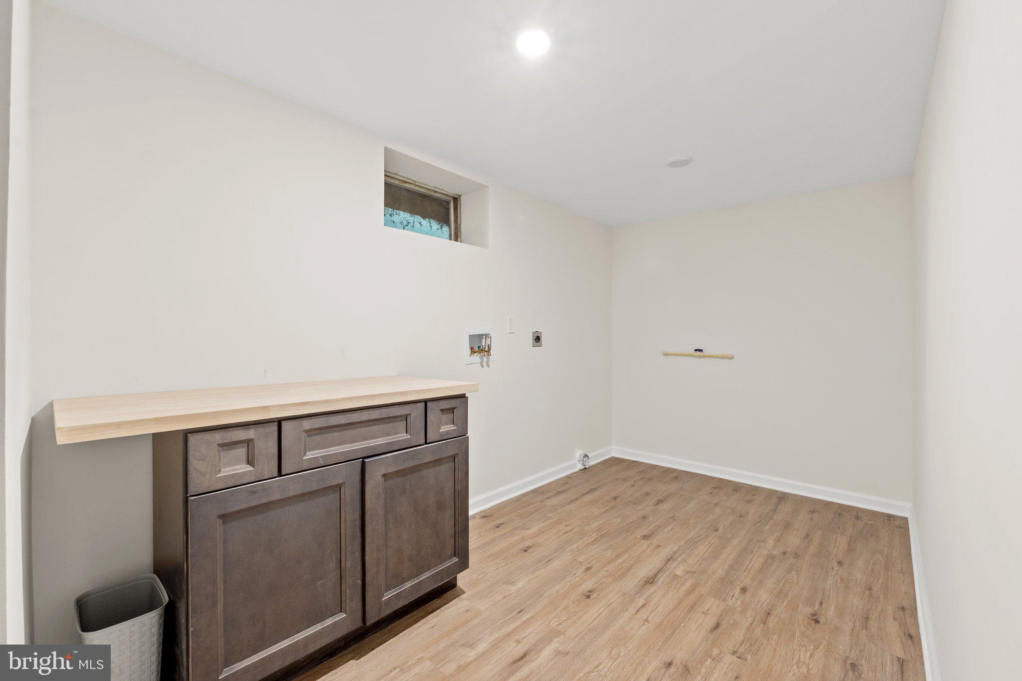 TUSCAWILLA HILLS - Residential